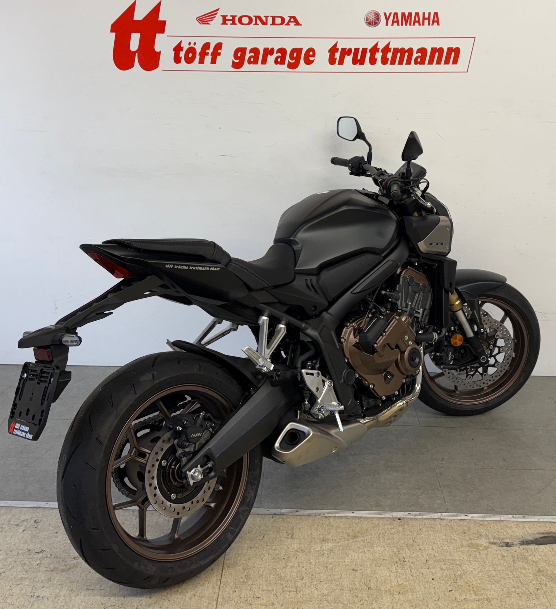 HONDA CB 650 R E-Clutch (35kW)-showroom-element-3
