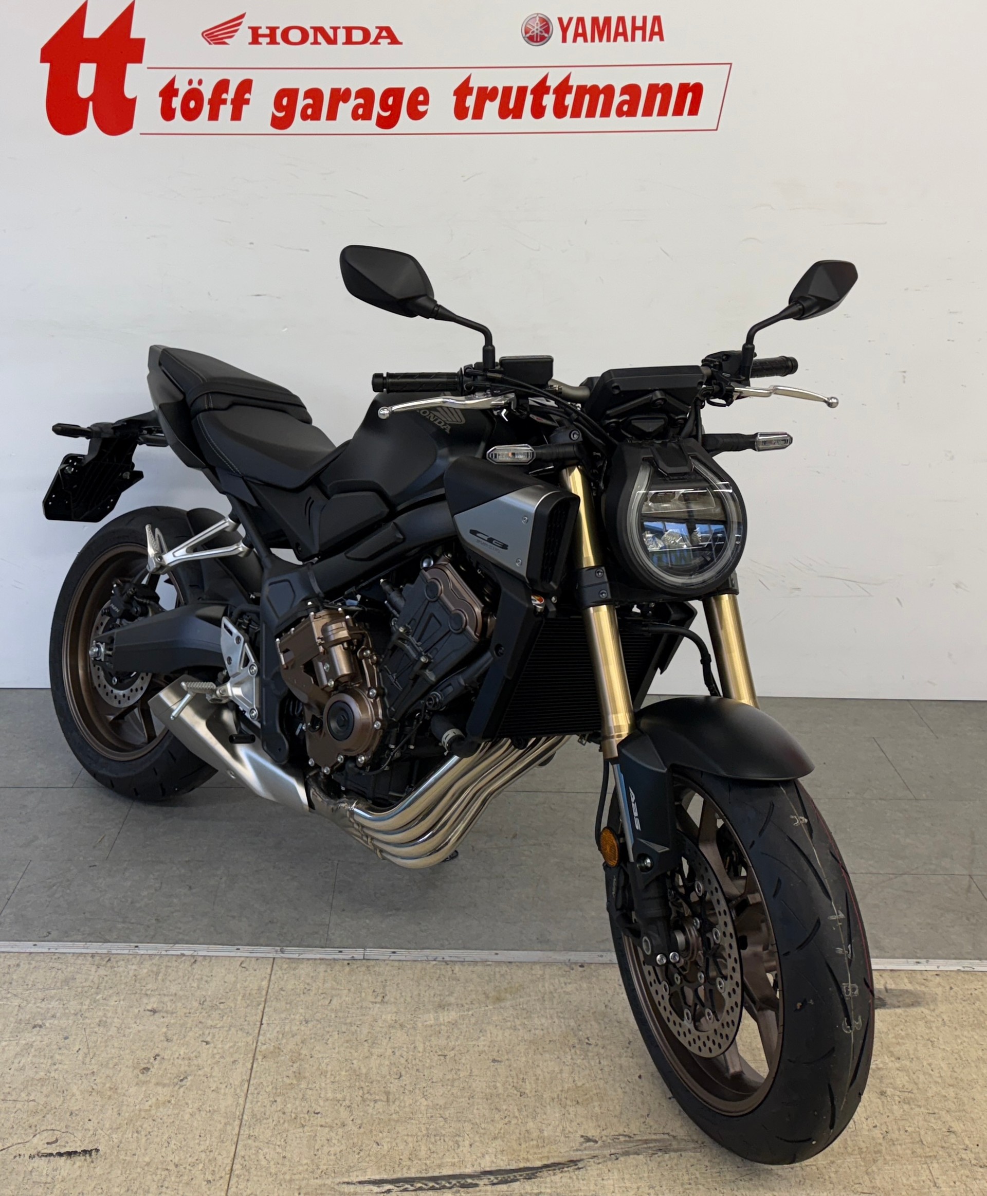 HONDA CB 650 R E-Clutch (35kW)-showroom-element-2