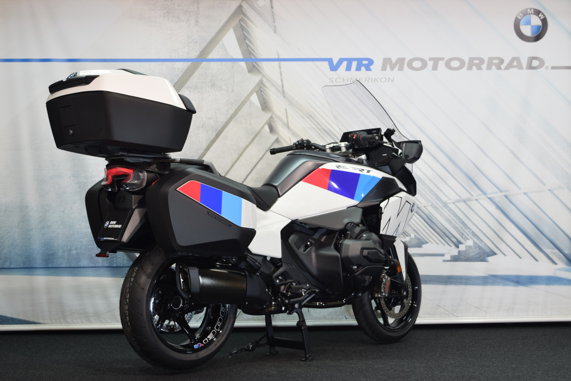 BMW R 1300 RT ASA - M-Design-showroom-element-2