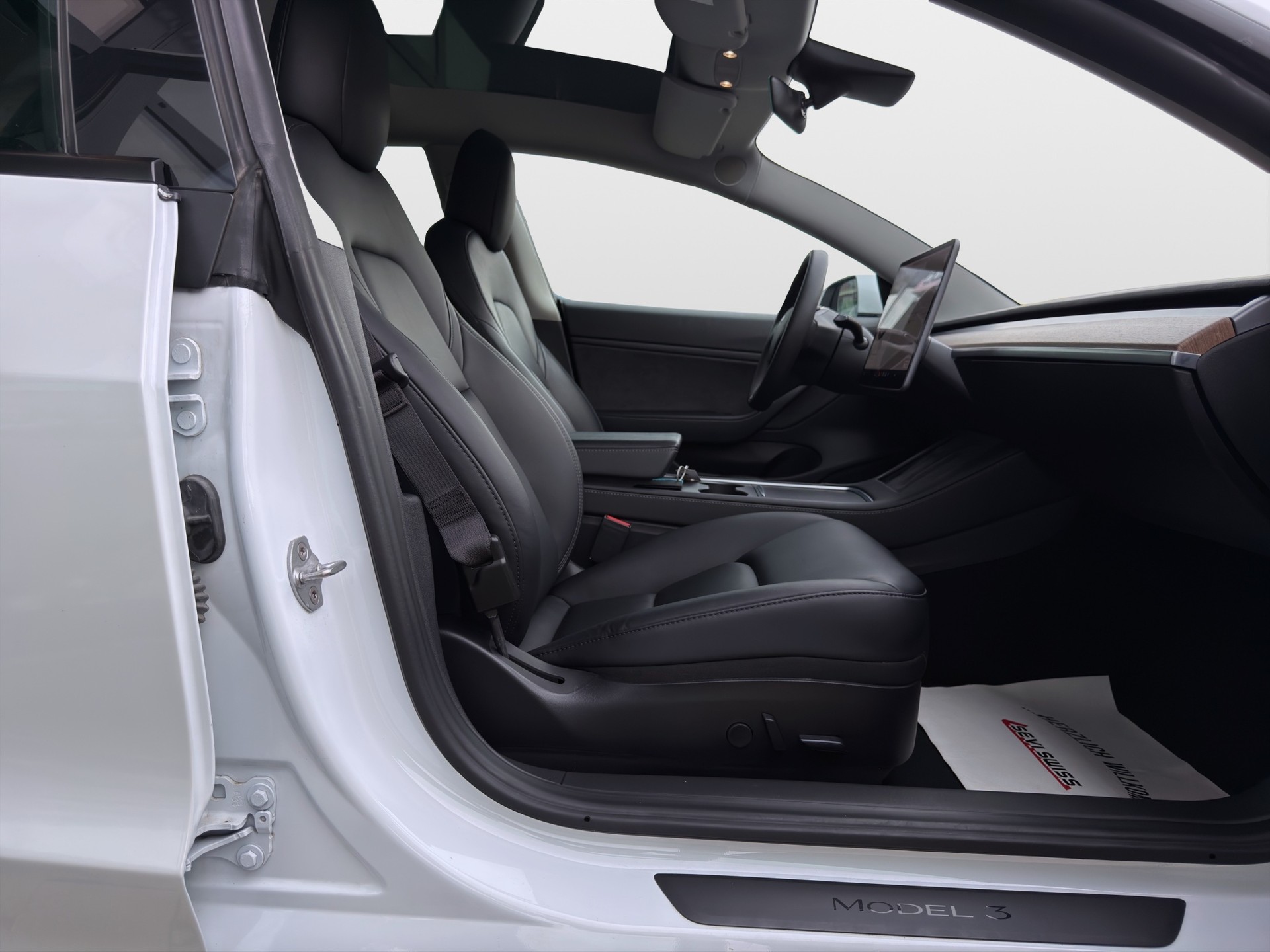 TESLA Model 3 Long Range Dual Motor AWD*mit AHK*Ab MFK,1 Jahr oder 20'000km Garantie auf Motor und Getriebe*-image-14