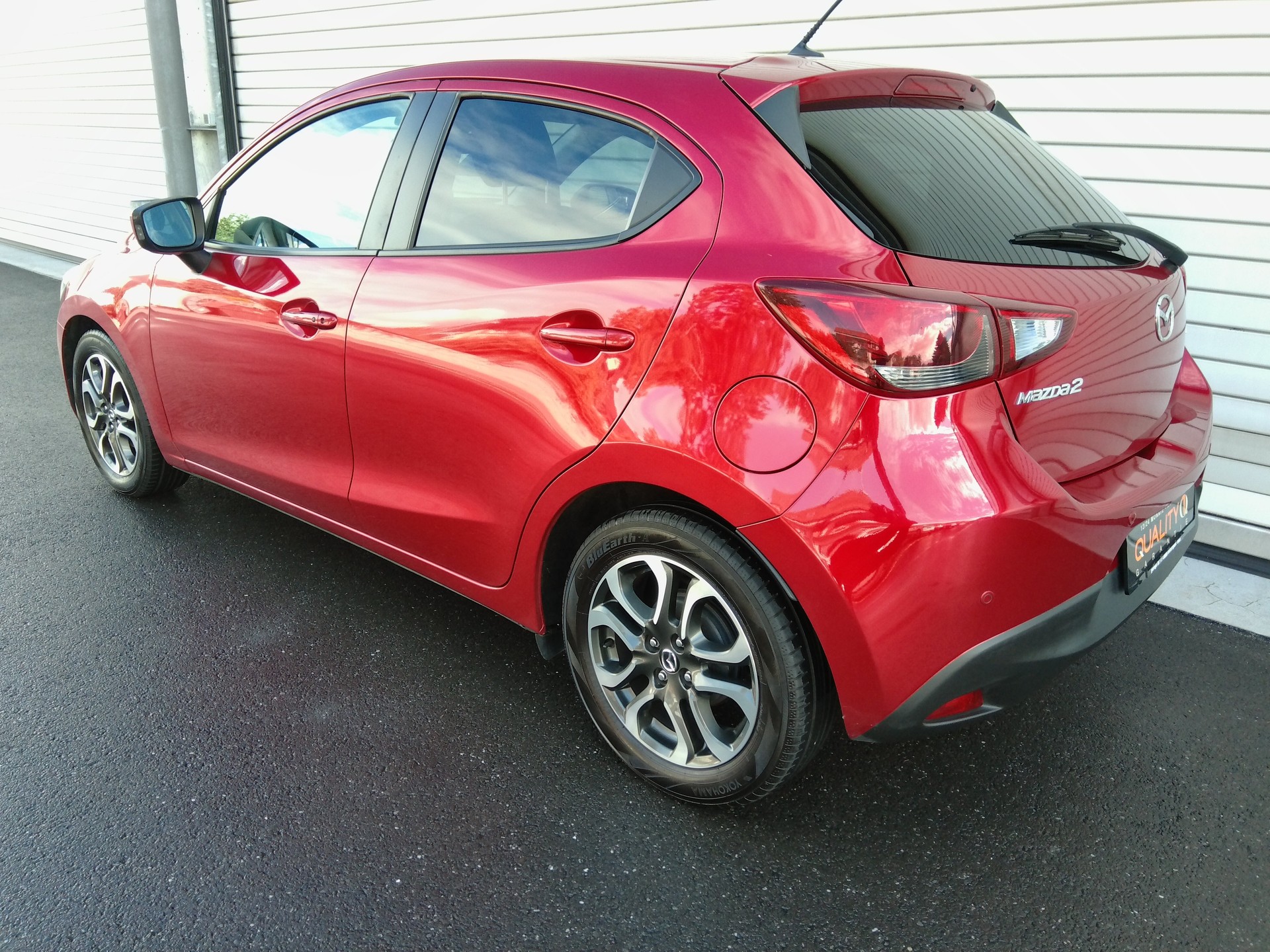 MAZDA 2 1.5i 16V Skyactiv-G Revolution-image-12