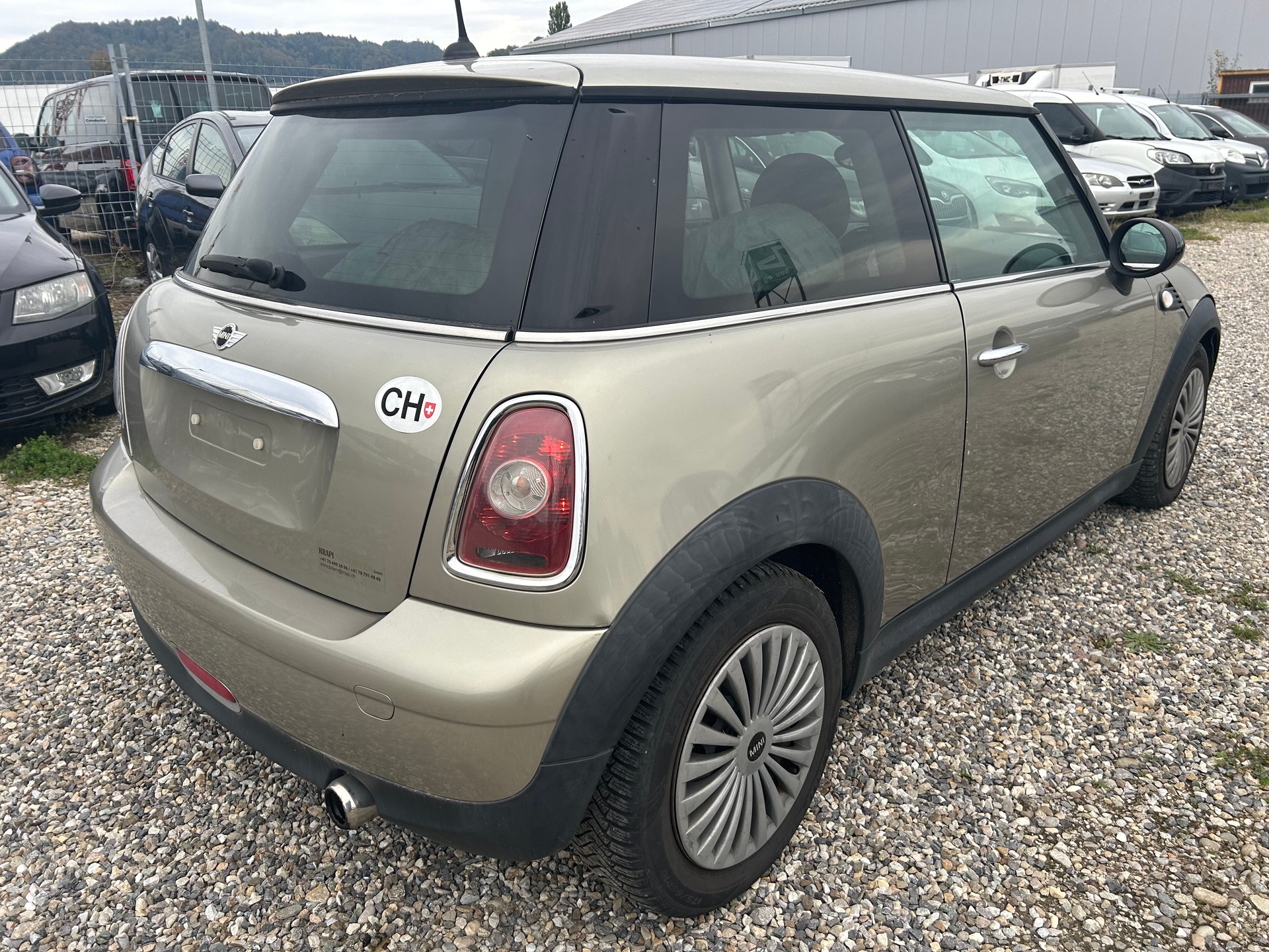 MINI One Steptronic-image-3