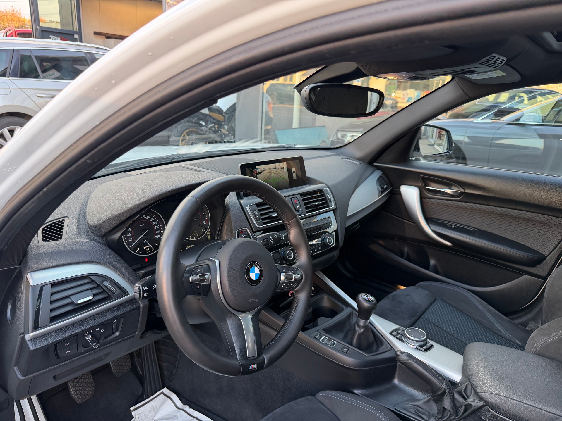 BMW 120d M Sport-image-14