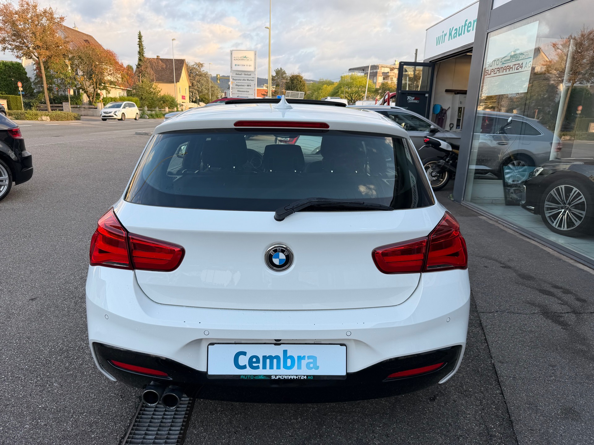 BMW 120d M Sport-image-4