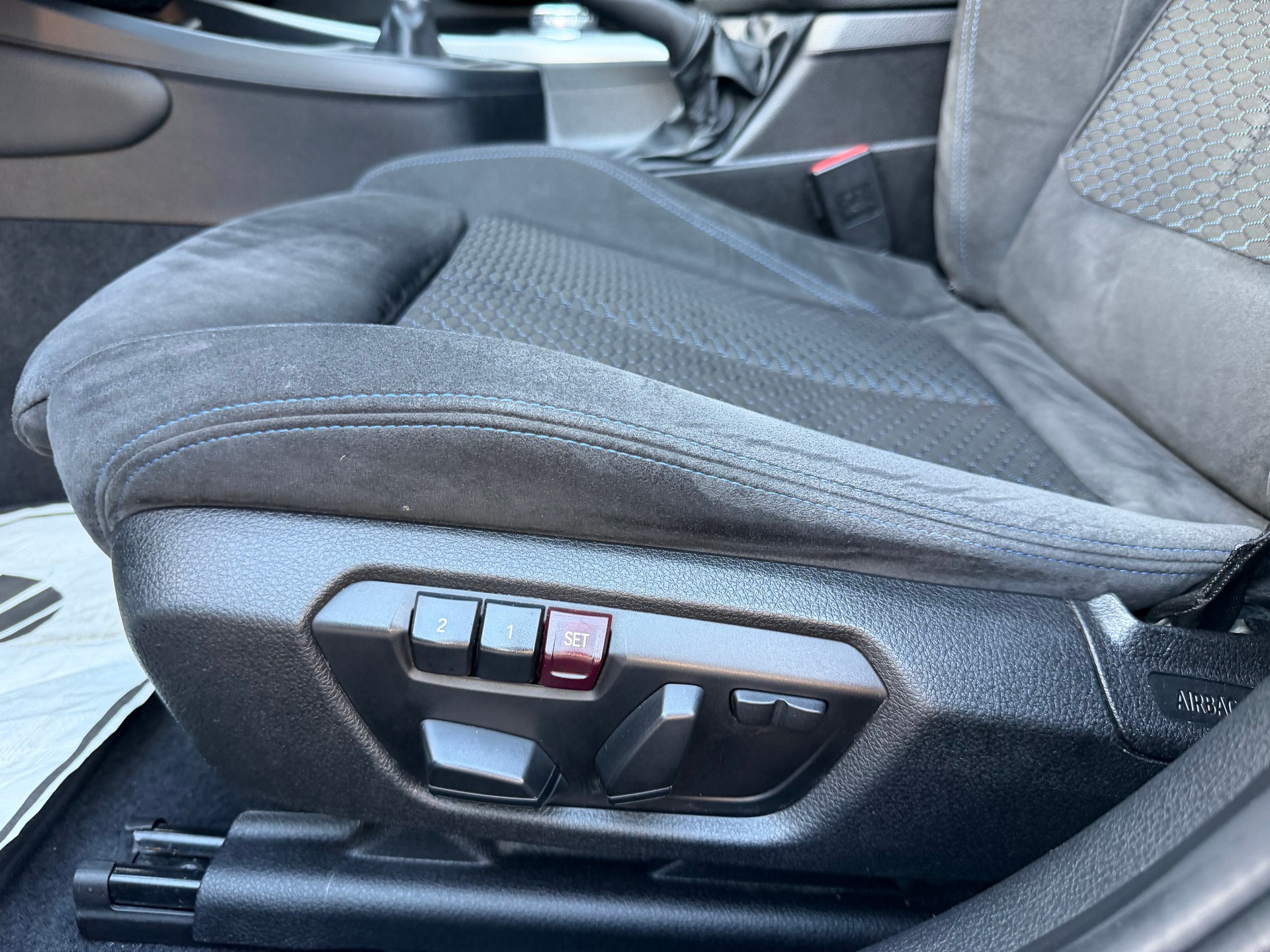 BMW 120d M Sport-image-13