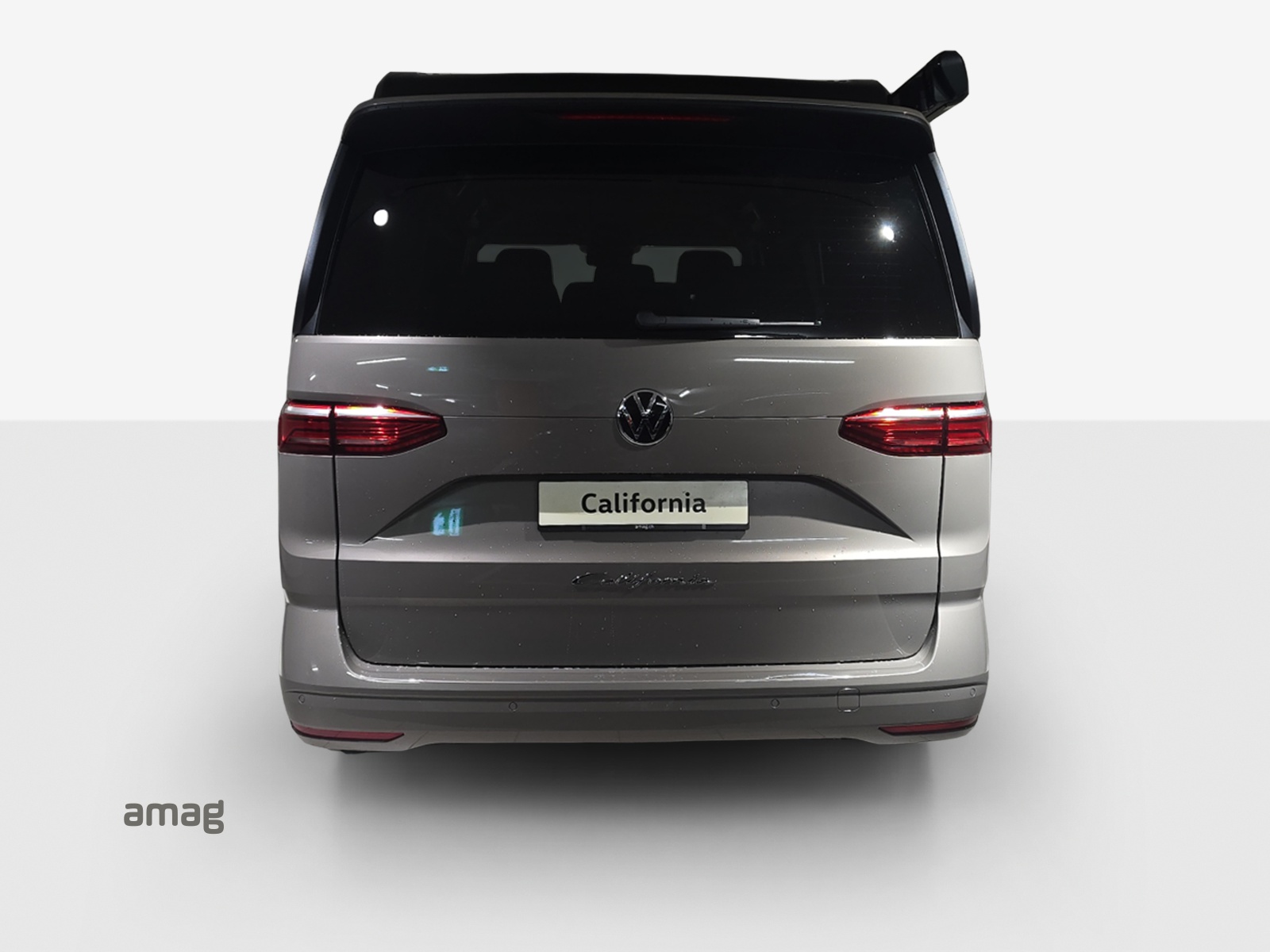 VW California 2.0 TDI Beach Tour Liberty-image-3