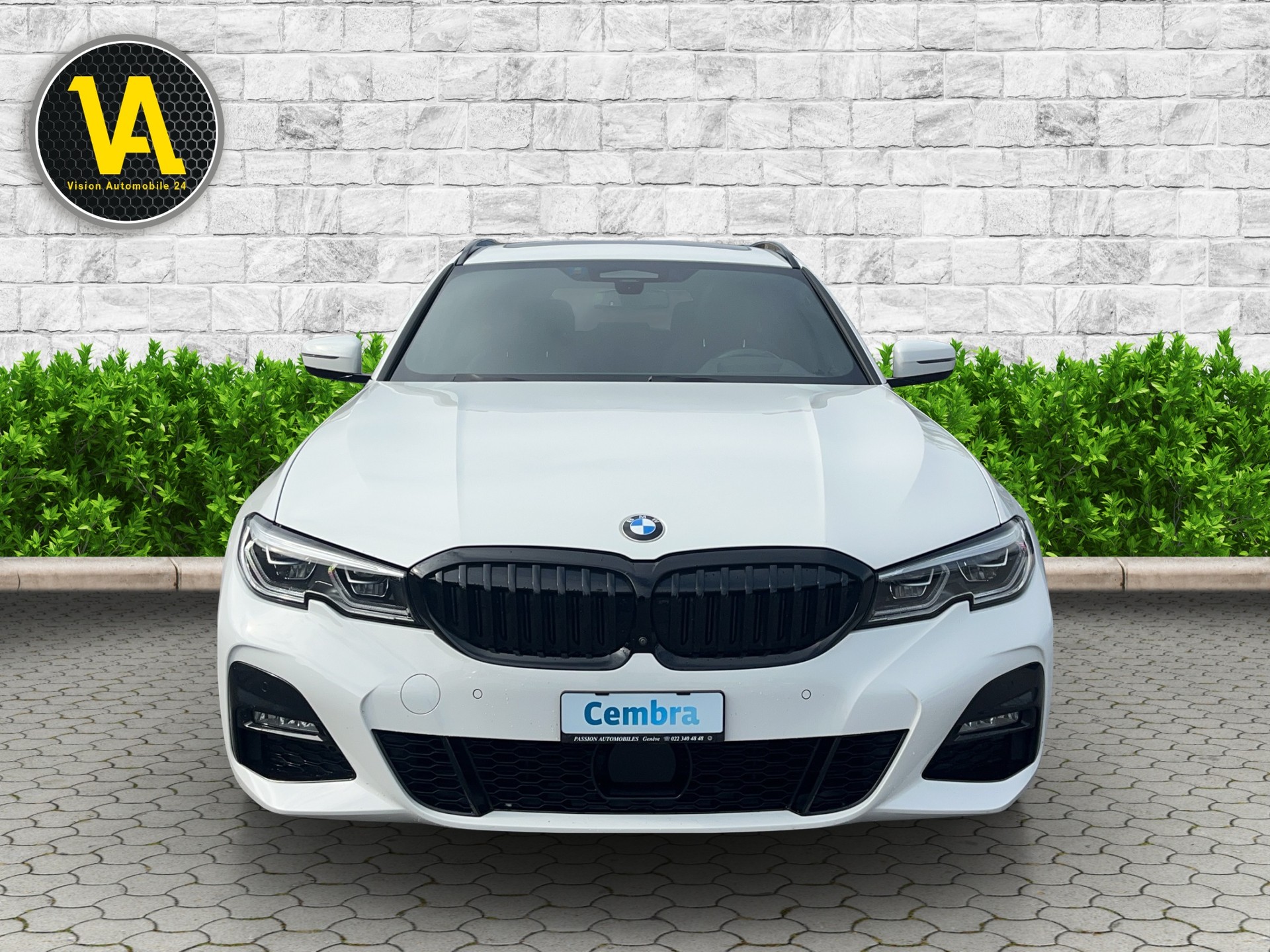 BMW 320d xDrive Touring M Sport Steptronic-image-2