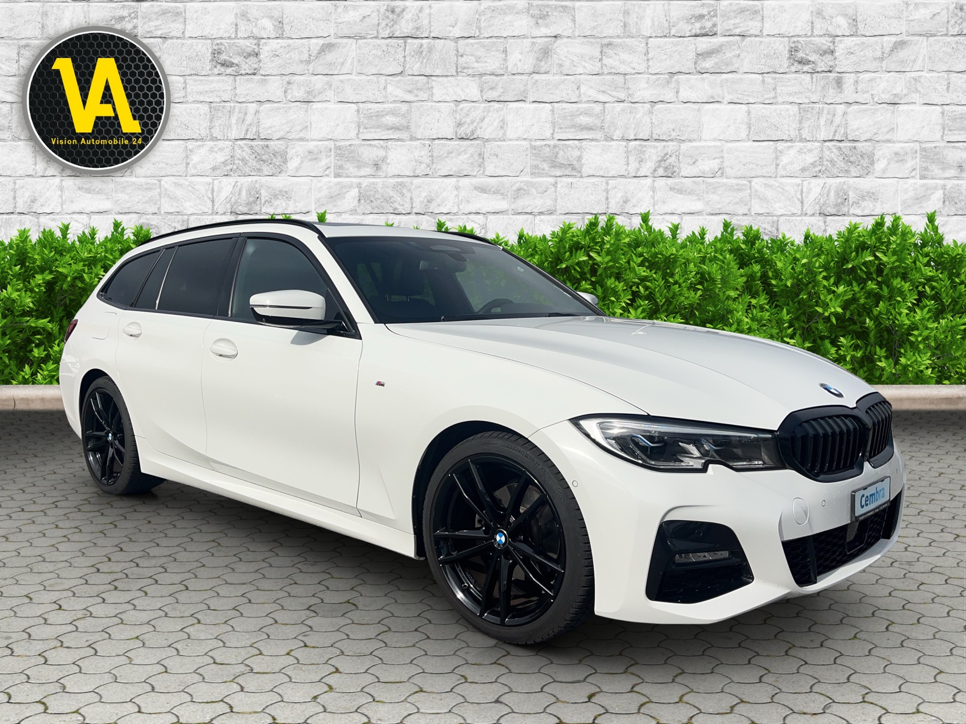 BMW 320d xDrive Touring M Sport Steptronic-image-3