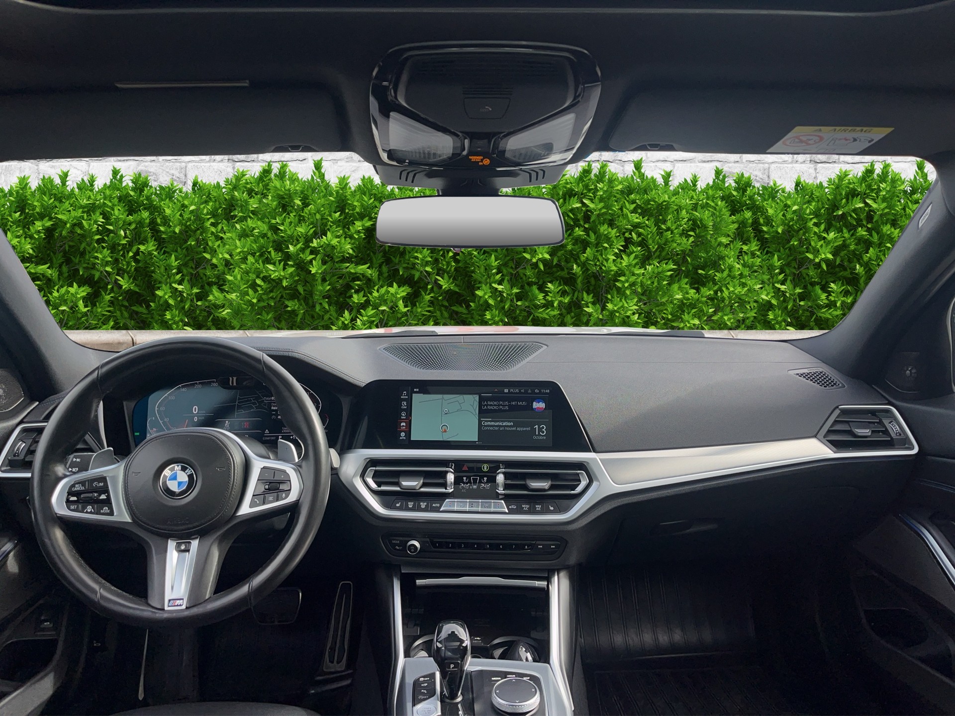 BMW 320d xDrive Touring M Sport Steptronic-image-9