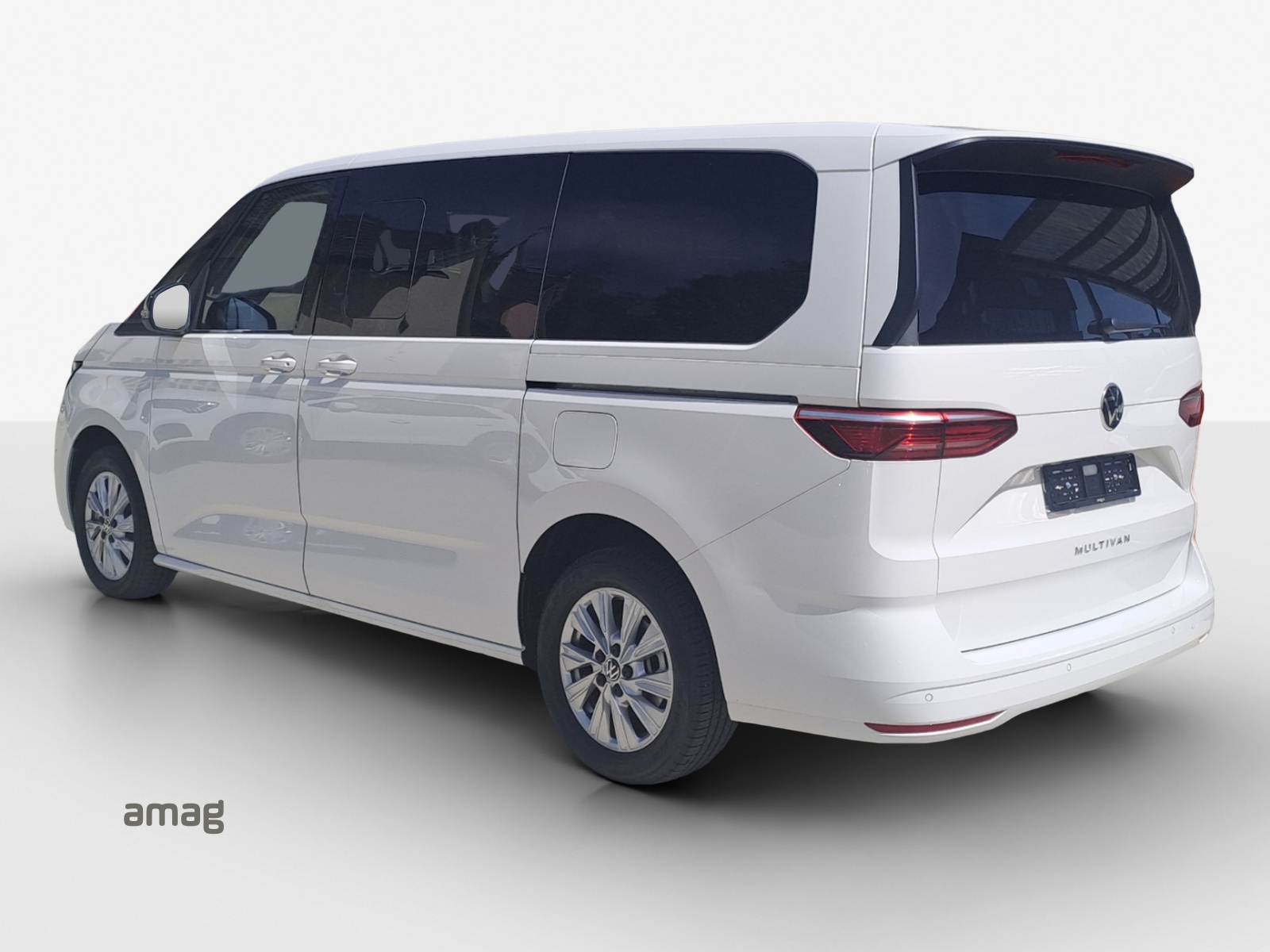 VW Multivan 2.0 TDI Liberty DSG-image-2