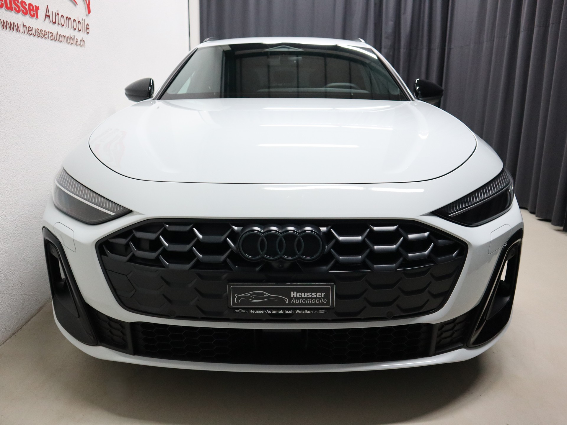 AUDI A5 Avant 2.0 TFSI S tronic S Line Edition - Navi - MMI Beifahrerdisplay - Matrix LED - Keyless - 360° Kamera - 204 PS-image-6