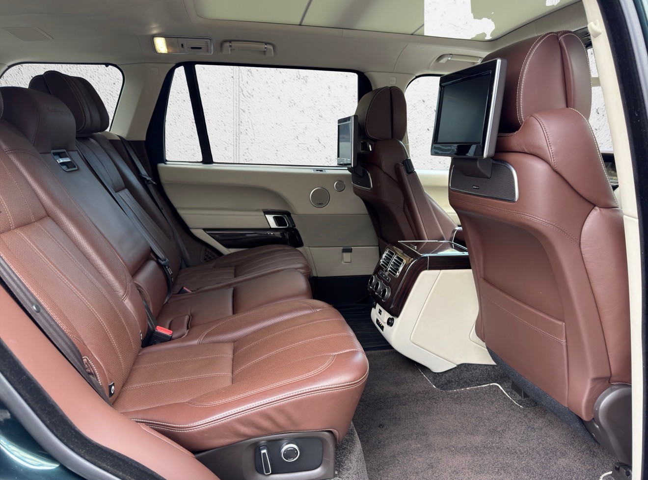 LAND ROVER Range Rover LWB 5.0 V8 SC Autobiography Automatic-image-12