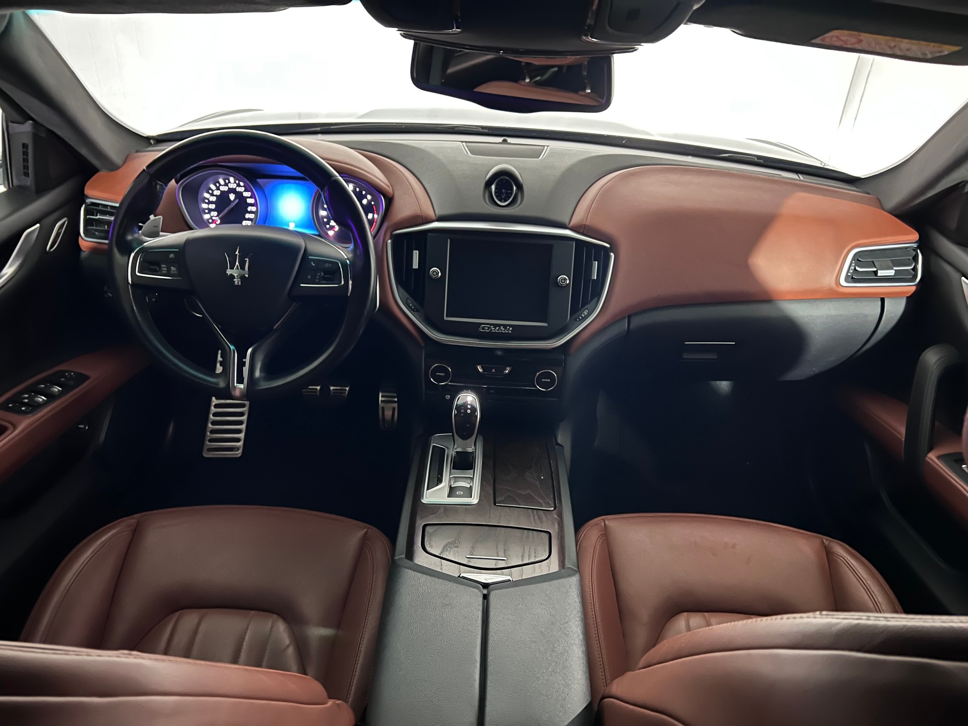 MASERATI Ghibli D 3.0 V6 Automatica-image-16