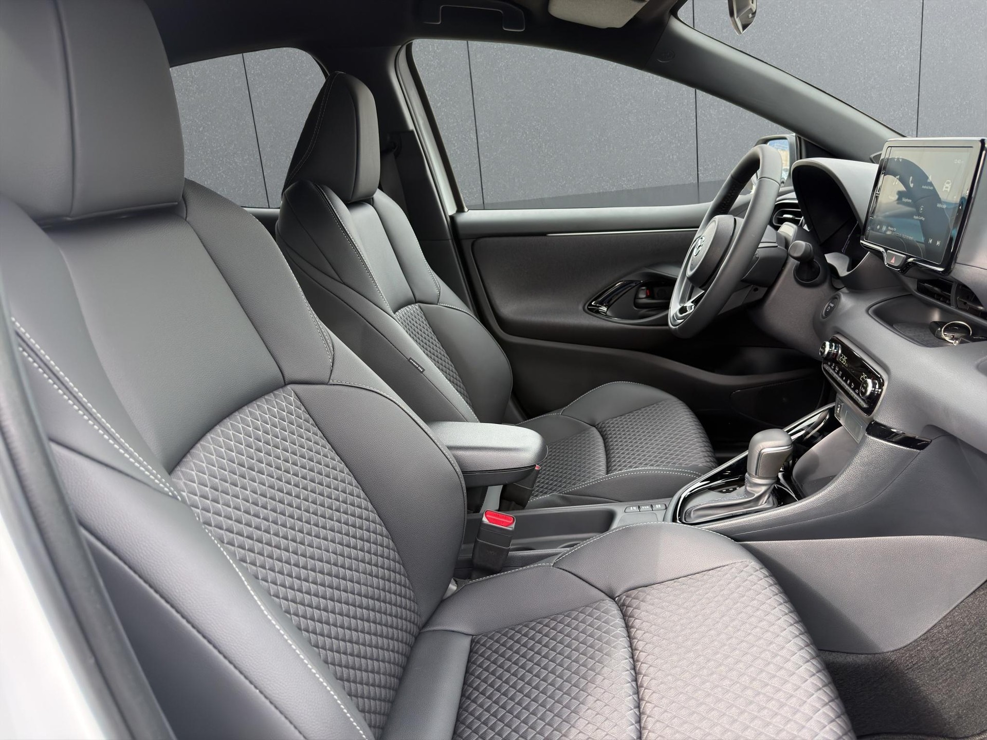 MAZDA 2 1.5 Hybrid Homura-image-15