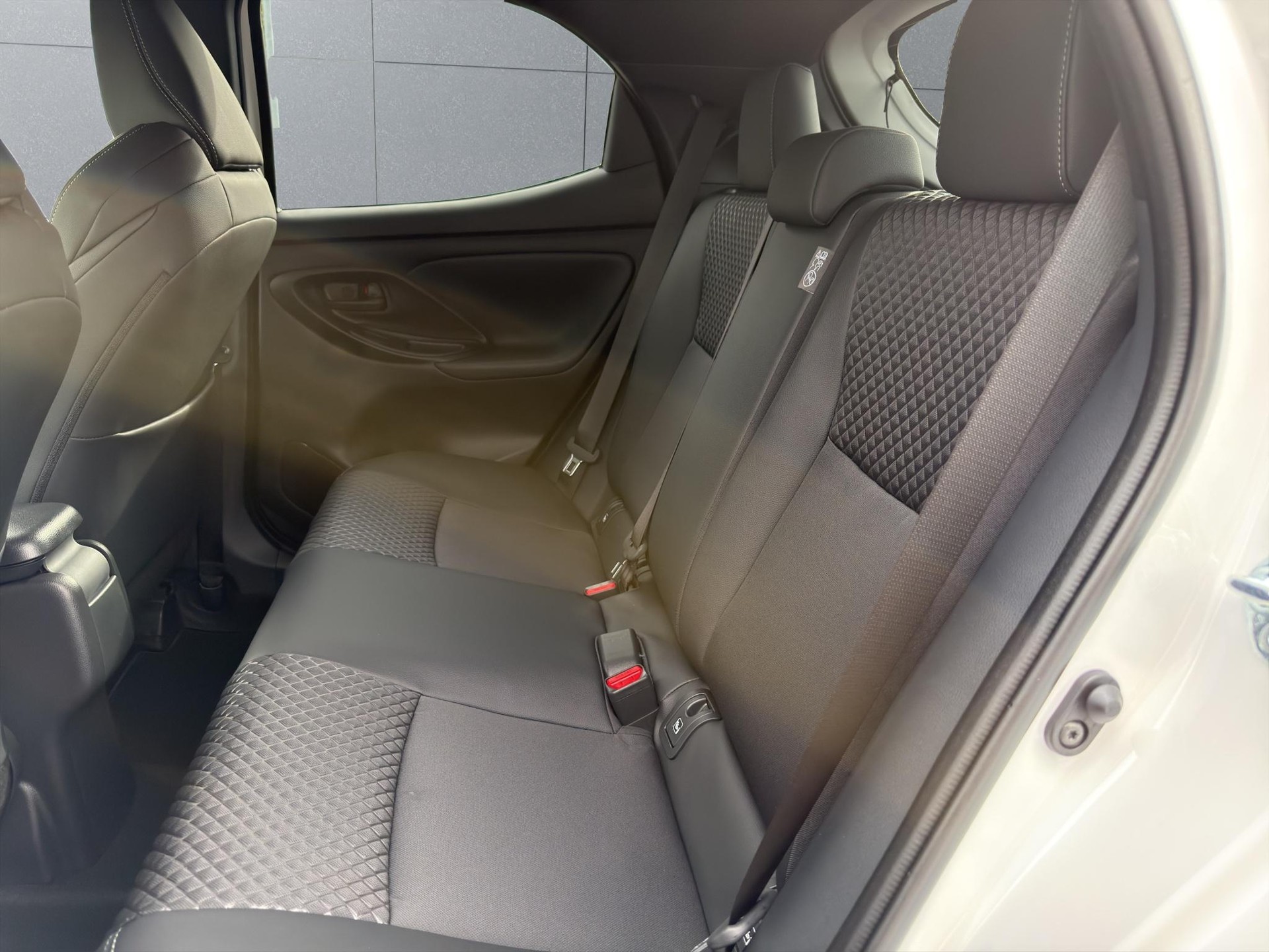 MAZDA 2 1.5 Hybrid Homura-image-11