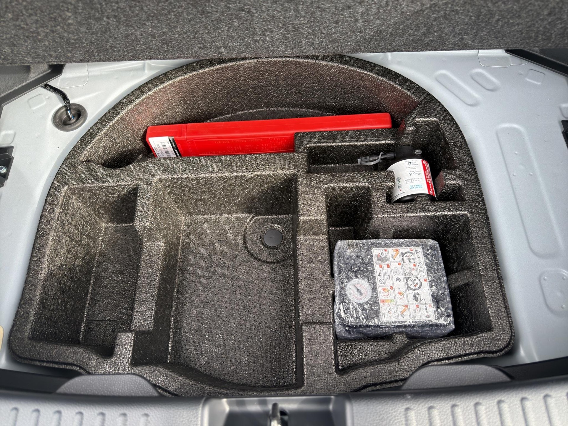 MAZDA 2 1.5 Hybrid Homura-image-18