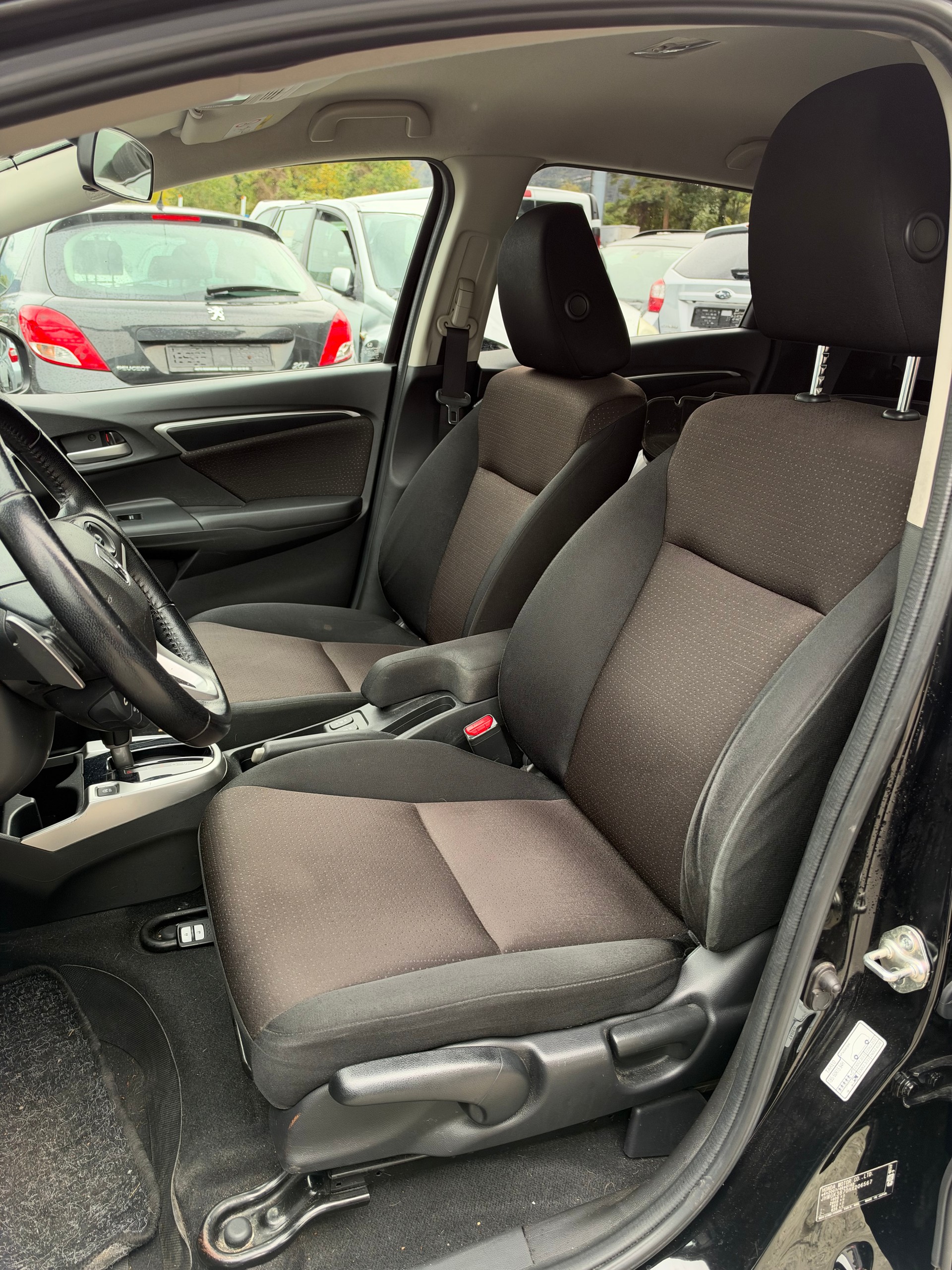 HONDA Jazz 1.3i-VTEC Comfort CVT-image-14