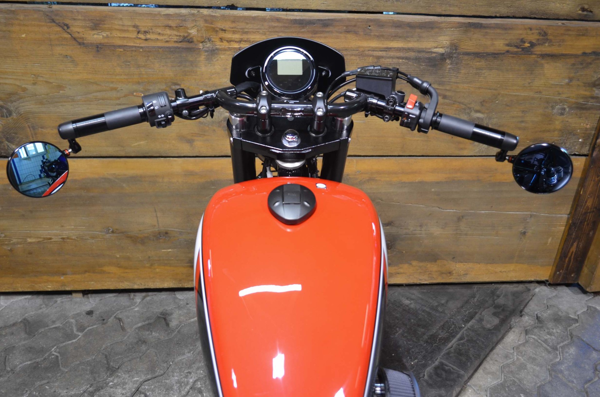 YAMAHA XV 950 SCR ABS Spezial Umbau-showroom-element-2
