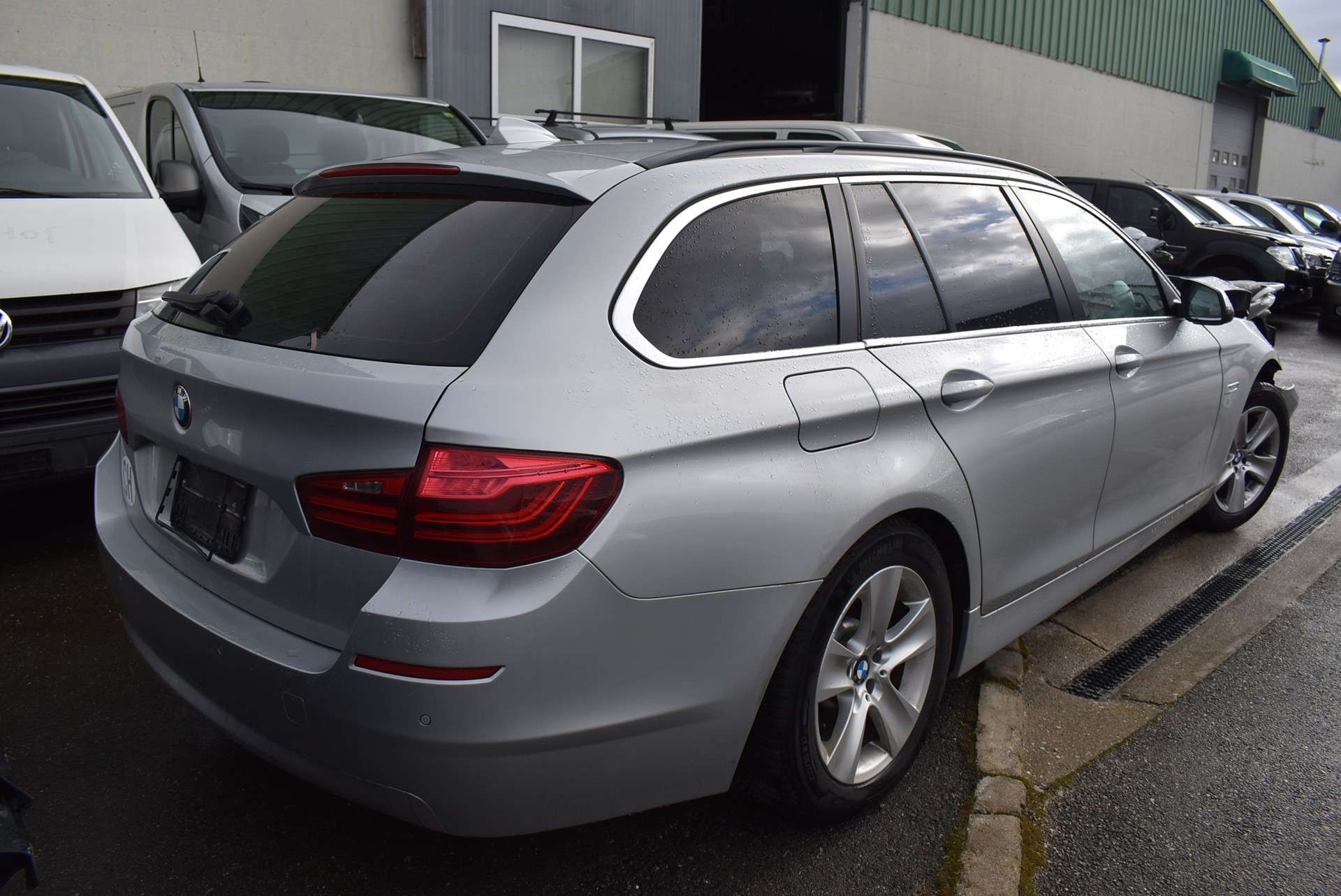 BMW 520d Touring-image-4