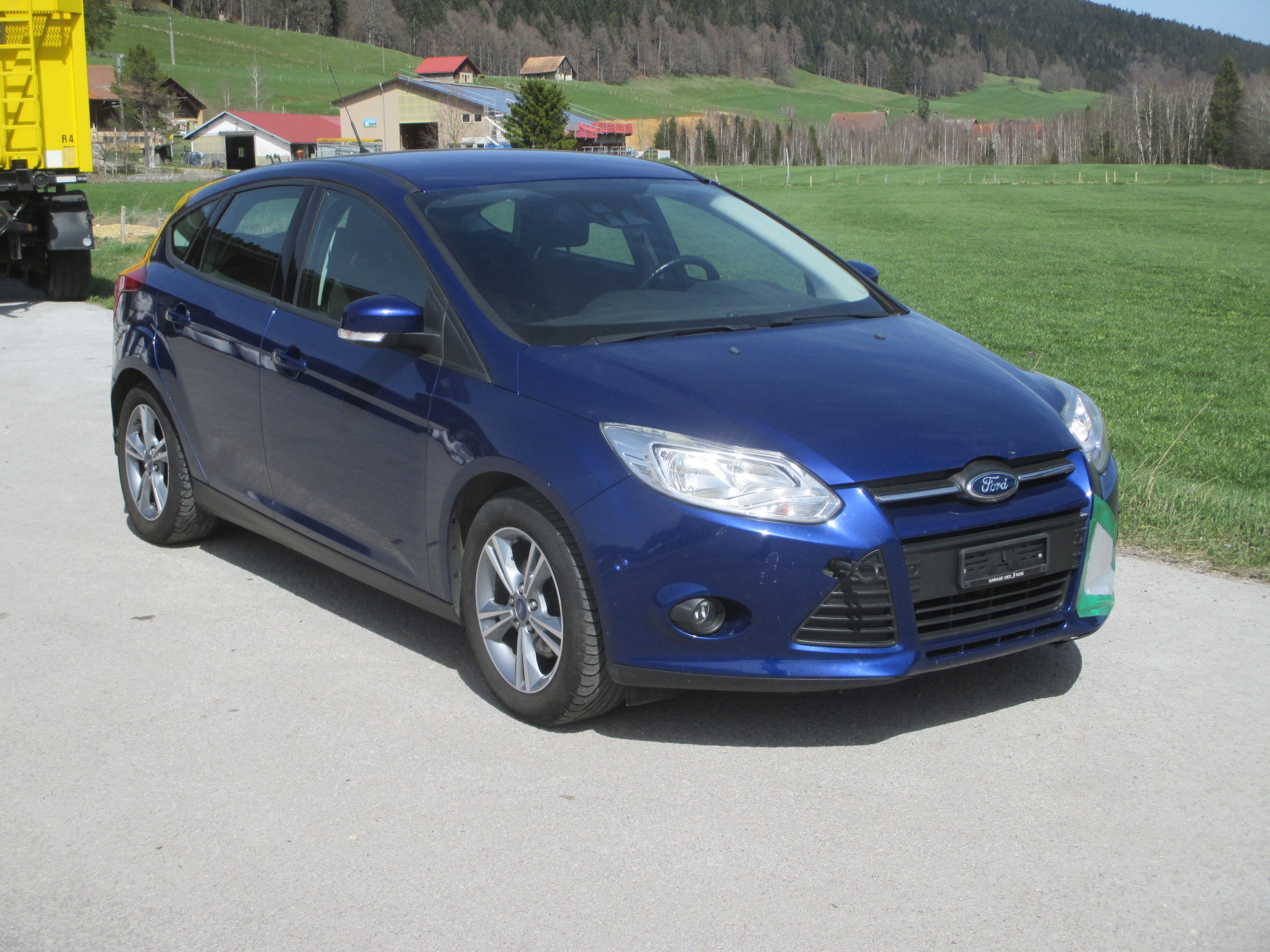 FORD Focus 1.0 SCTi Titanium (Limousine)