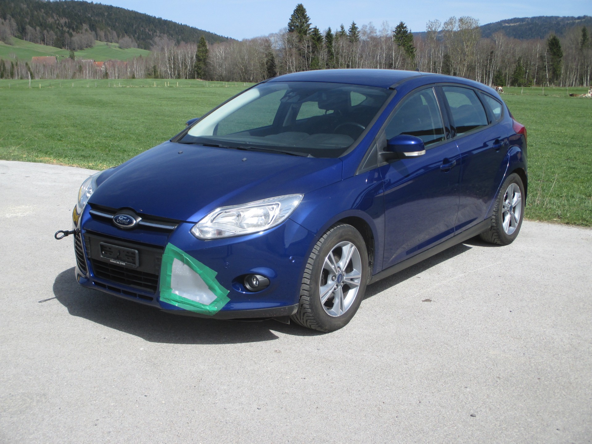 FORD Focus 1.0 SCTi Titanium-image-2