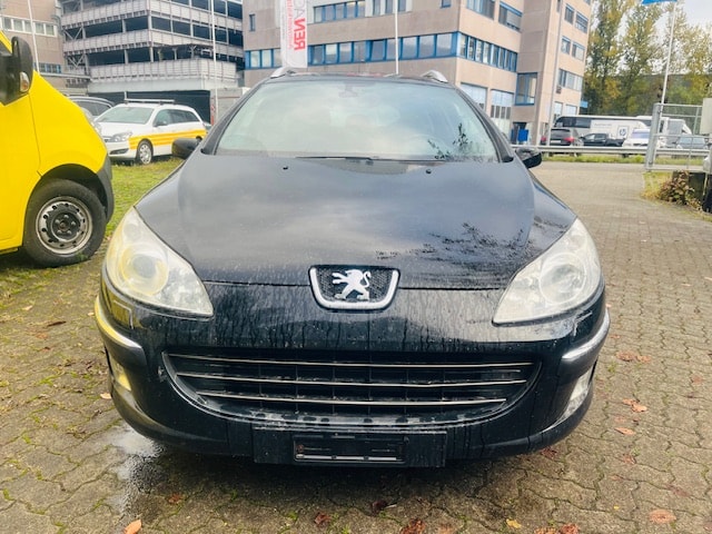 PEUGEOT 407 SW 2.0 HDI Confort Automatic-image-5