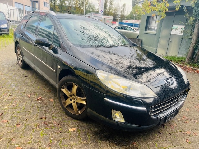 PEUGEOT 407 SW 2.0 HDI Confort Automatic-image-4