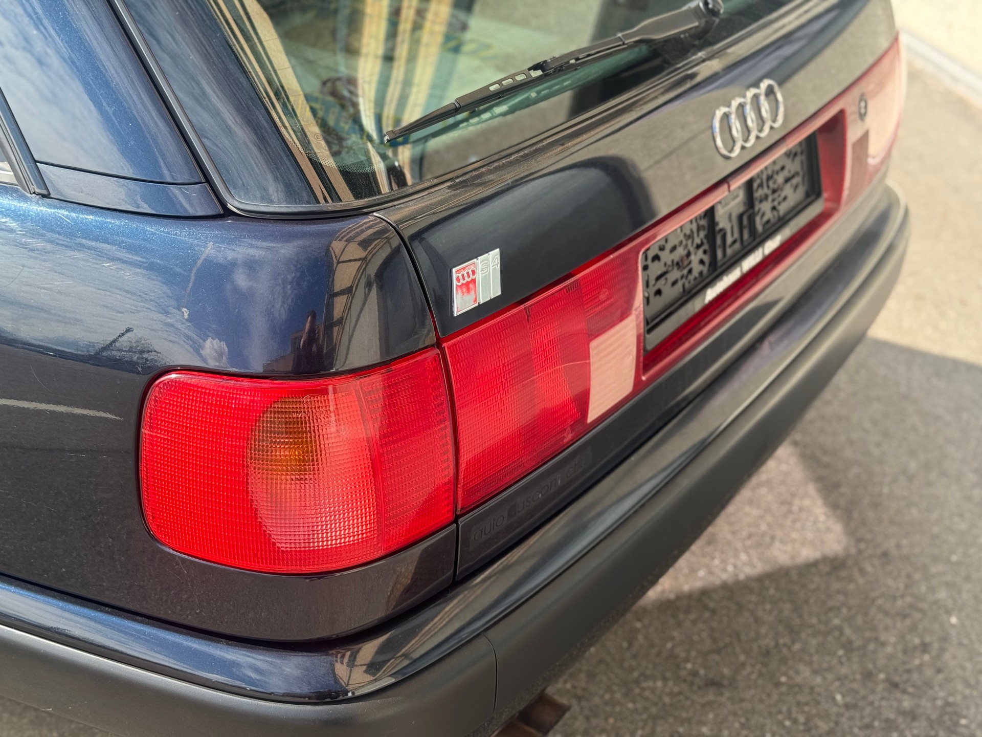 AUDI 100 Avant S4 quattro 2.2 Turbo 5 Zylinder-image-7
