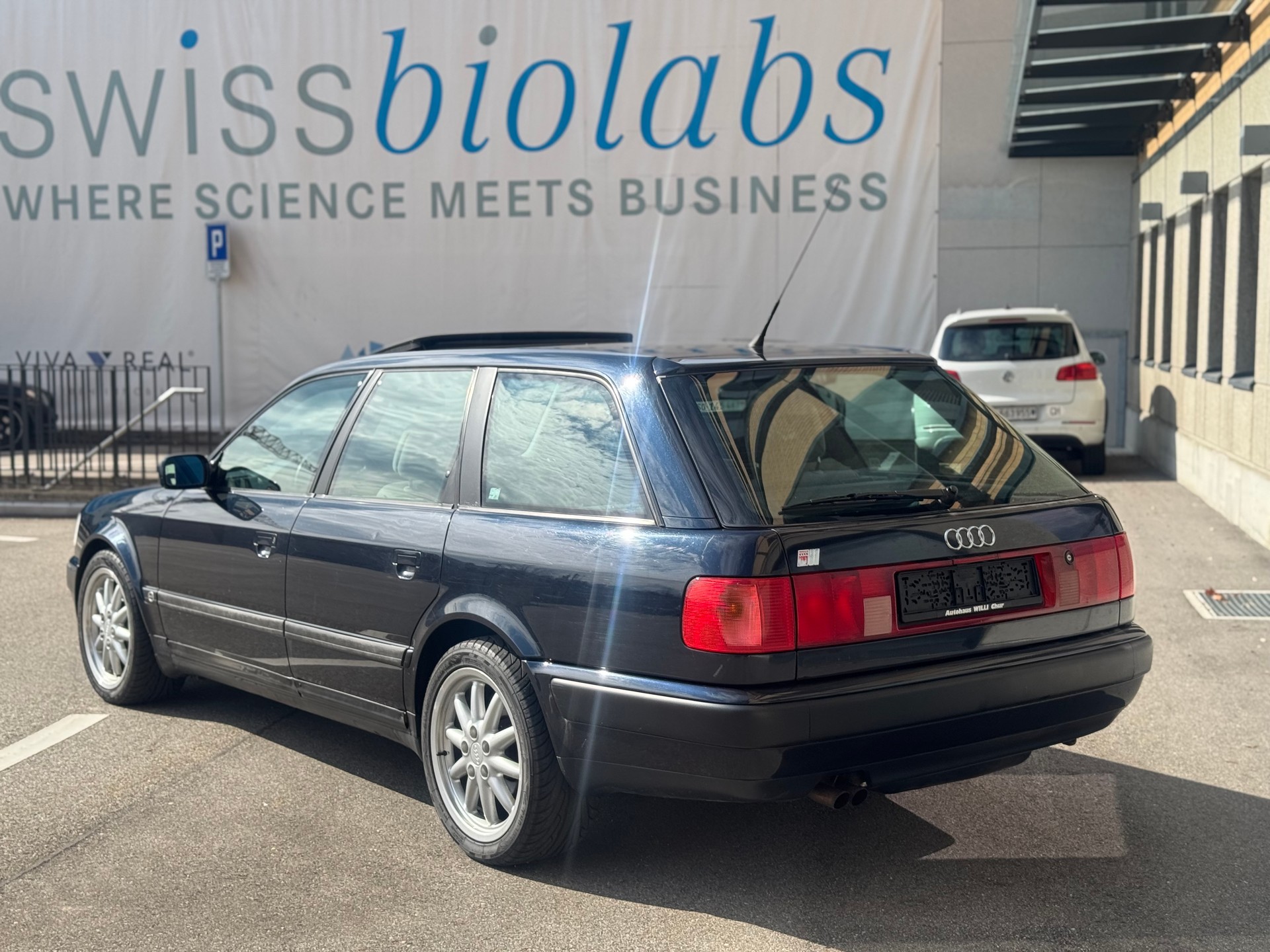 AUDI 100 Avant S4 quattro 2.2 Turbo 5 Zylinder-image-2