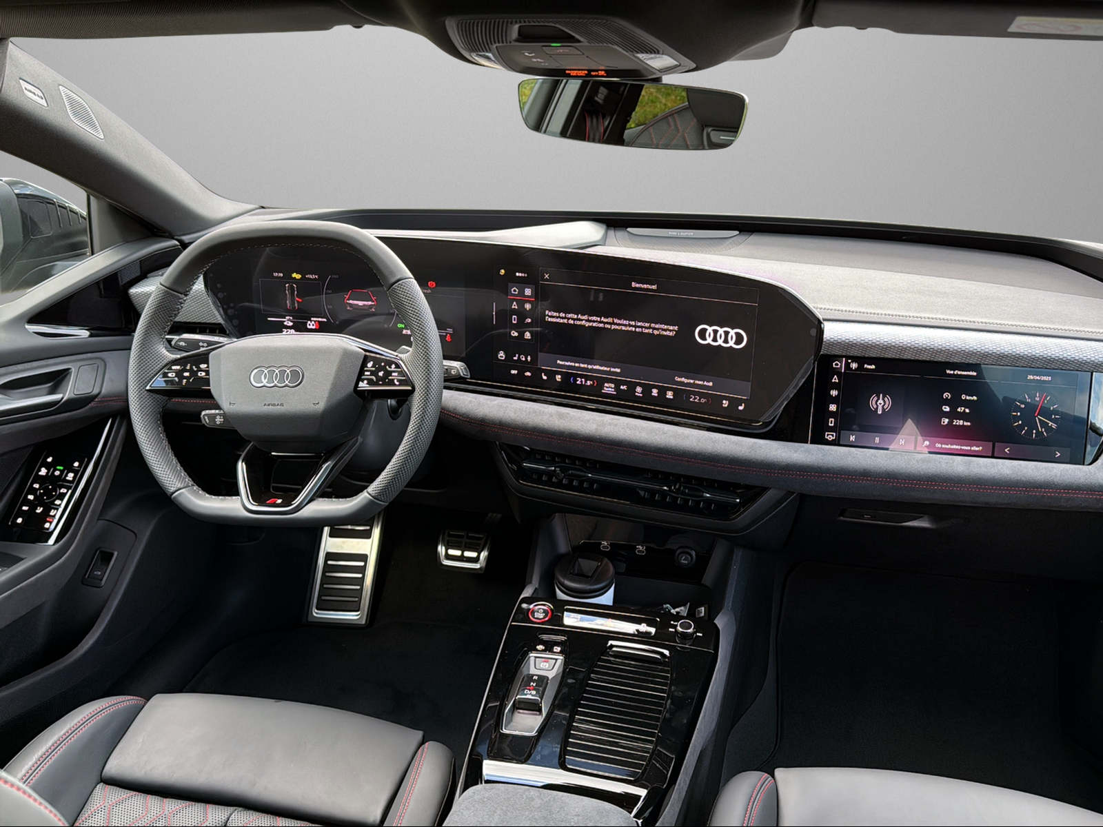 AUDI A6 Avant e-tron quattro-image-9