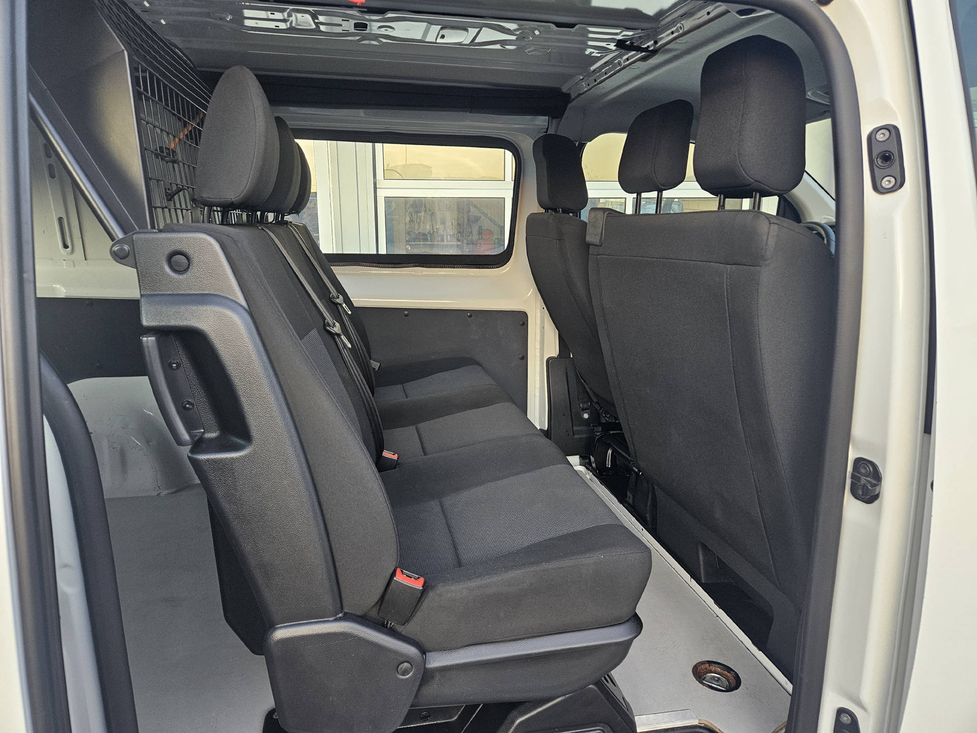CITROEN Jumpy DKaw. M vertieft var. 1.5 BlueHDi 120 Swiss Edition S/S * 6- Plätzer * Klima * Tempomat *-image-11