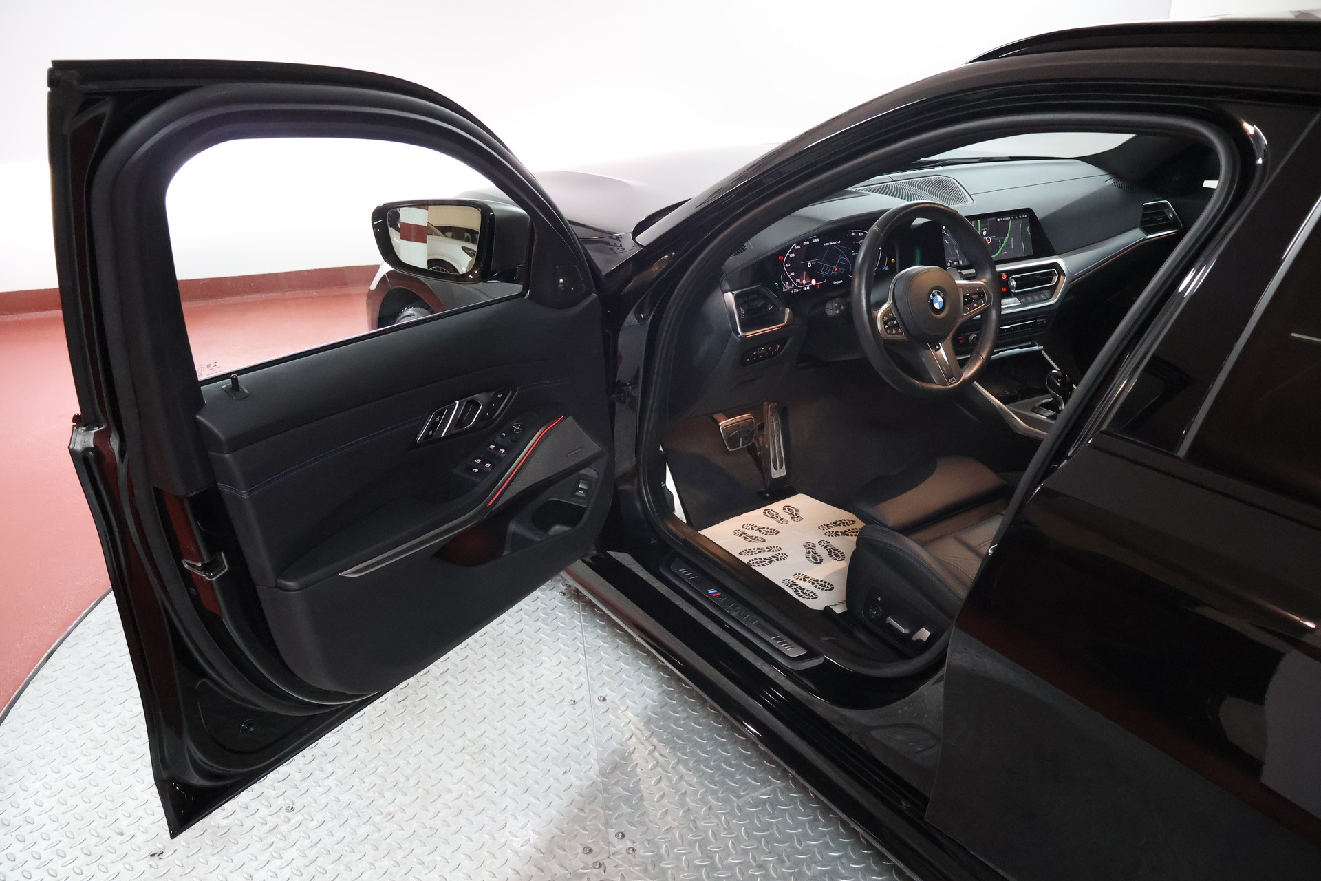 BMW M340d xDrive 48V Touring Steptronic Sport-image-4