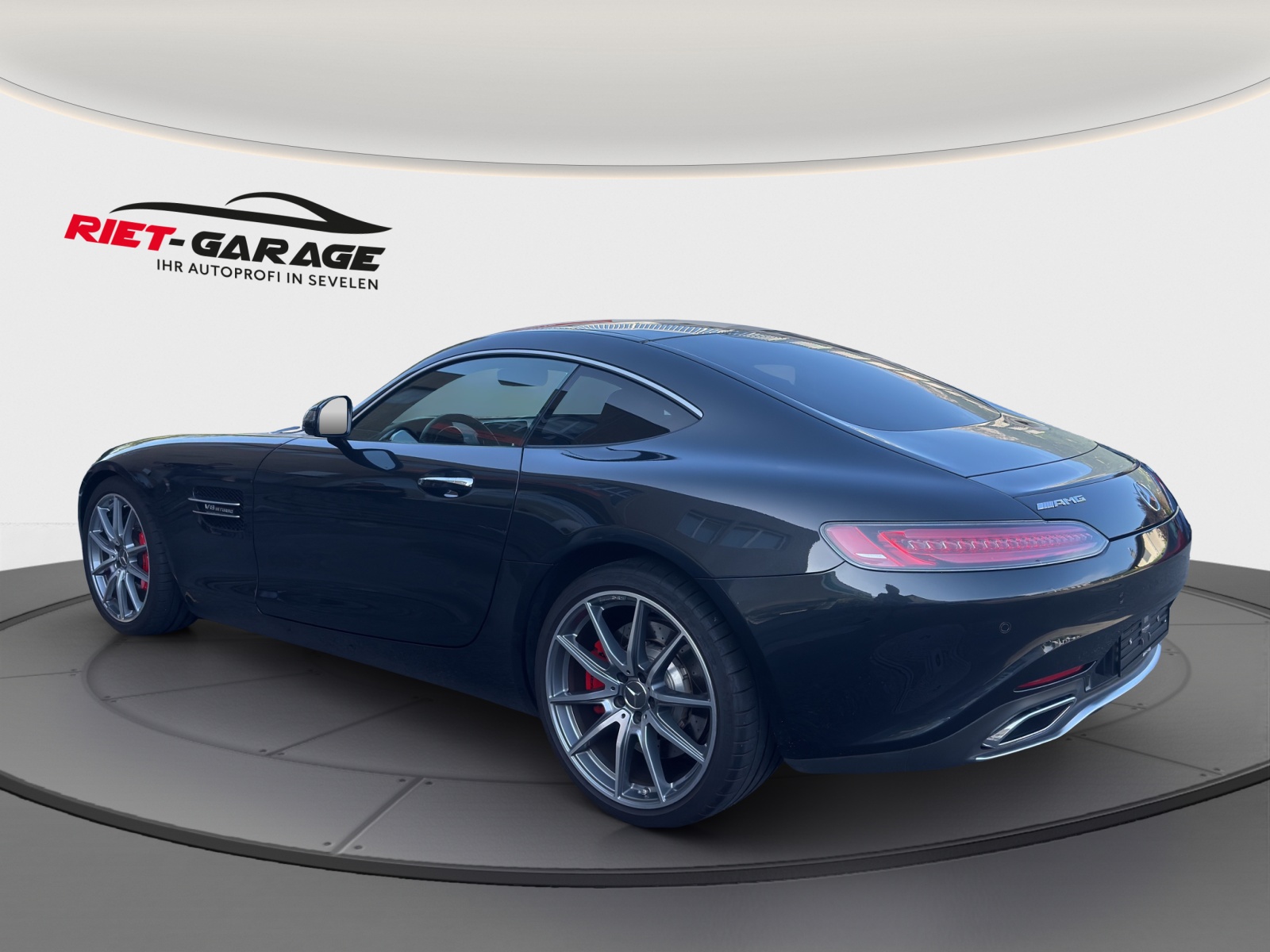 MERCEDES-BENZ AMG GT S Speedshift DCT-image-2