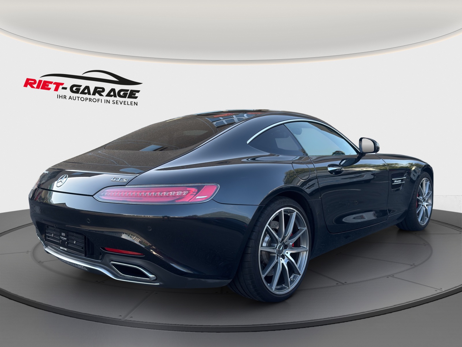 MERCEDES-BENZ AMG GT S Speedshift DCT-image-3
