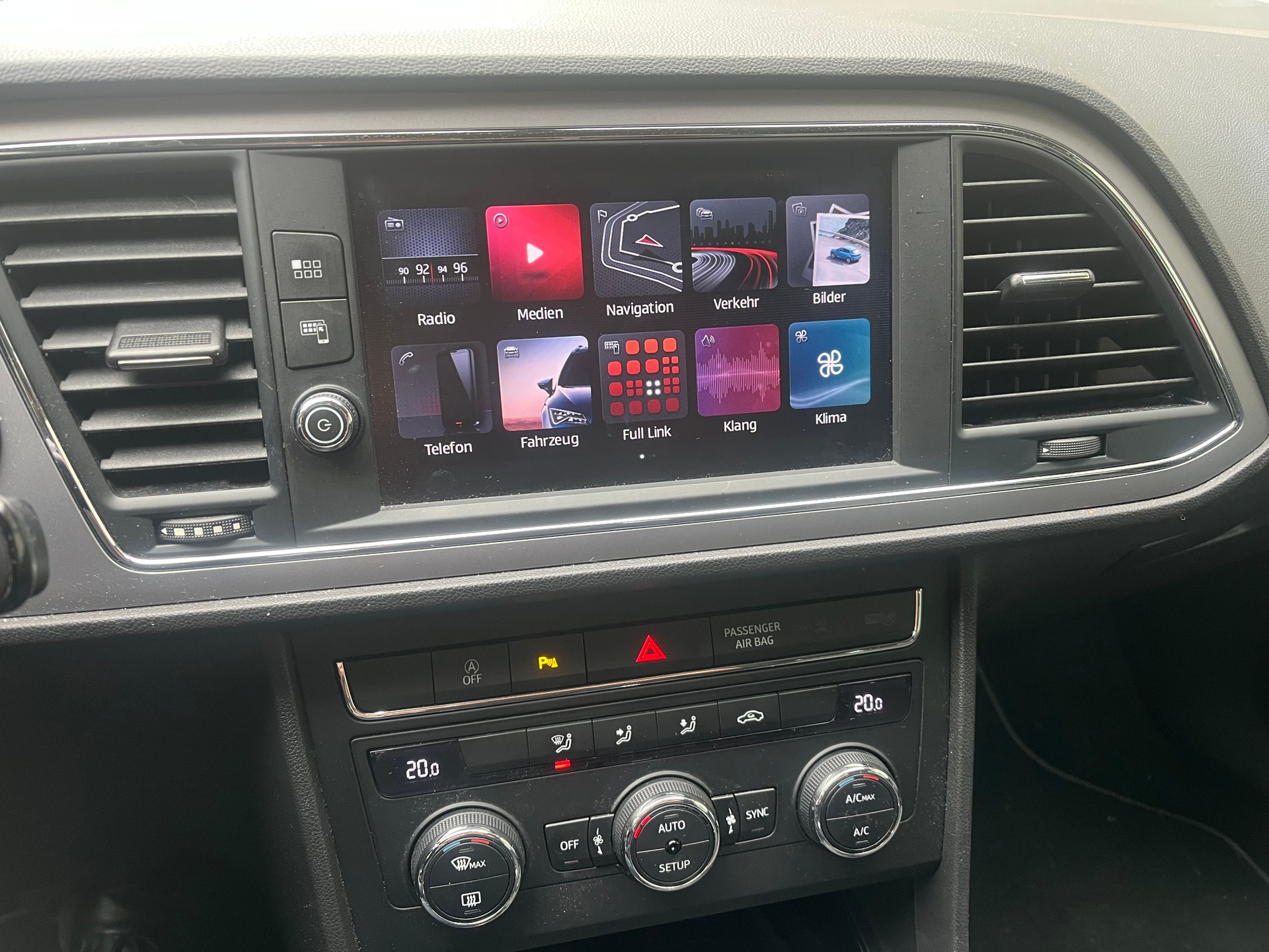 SEAT Leon ST 1.4 TGI Style DSG-image-7