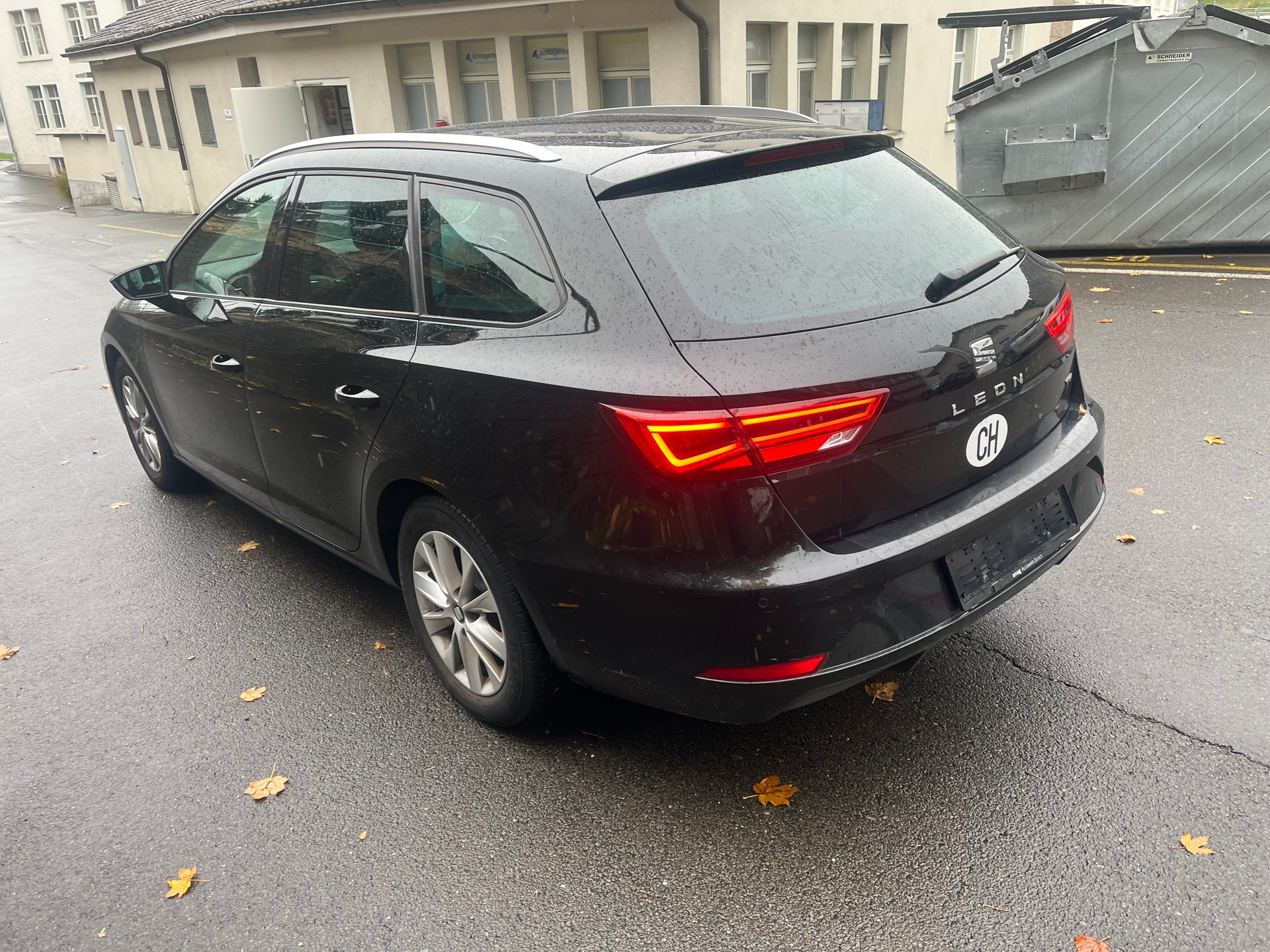 SEAT Leon ST 1.4 TGI Style DSG-image-1