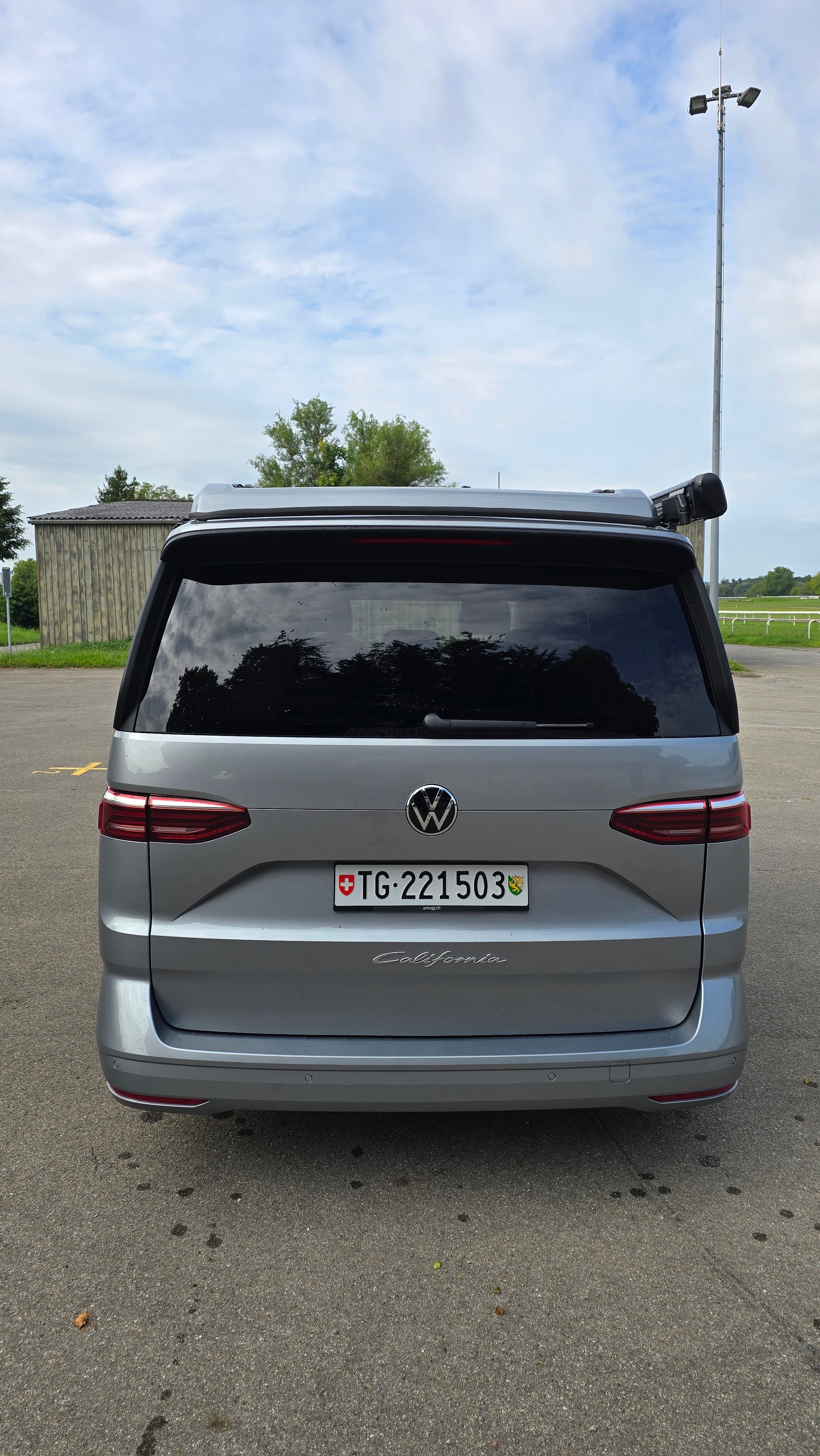 VW California eHybrid Ocean Liberty 4Motion-image-8
