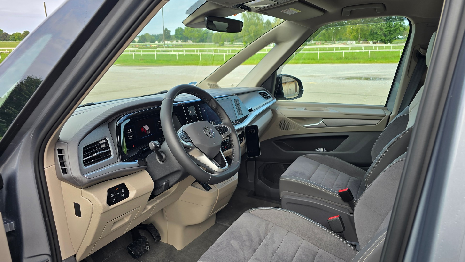 VW California eHybrid Ocean Liberty 4Motion-image-16