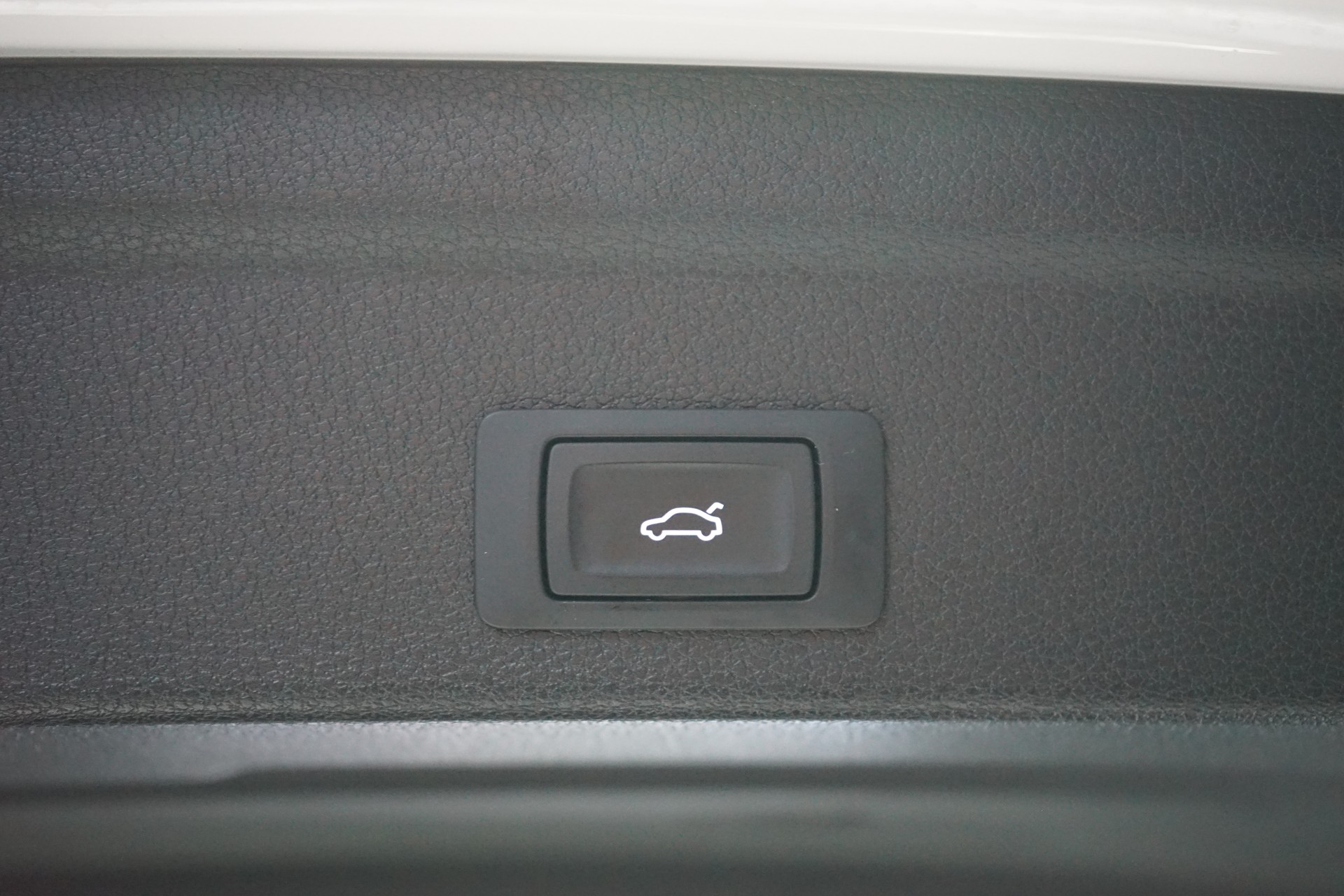 AUDI Q3 Sportback 35 TFSI S line Attraction S-tronic-image-21