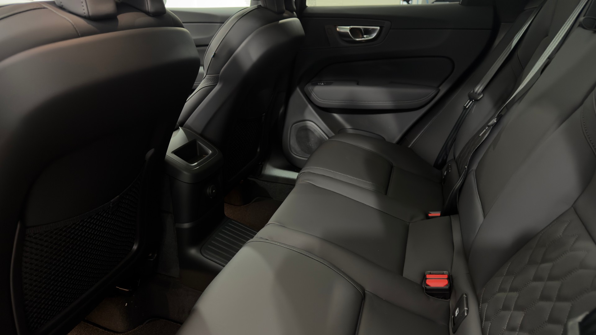 VOLVO XC60 2.0 T6 TE Plus Bright eAW-image-5