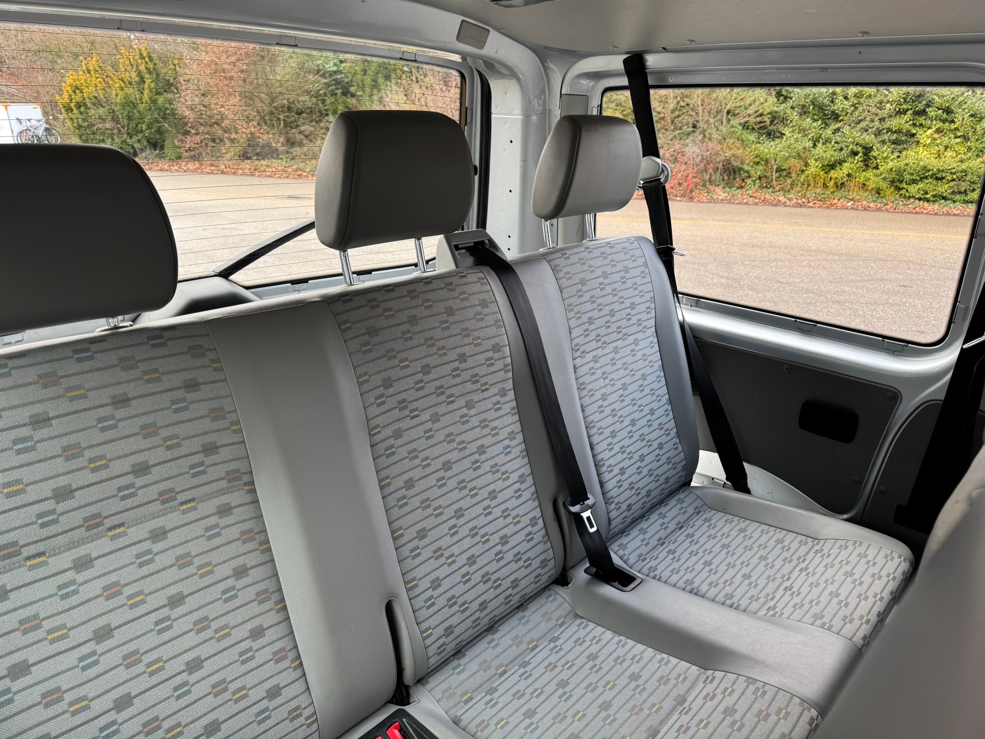 VW T5 2.0 TDI-image-8