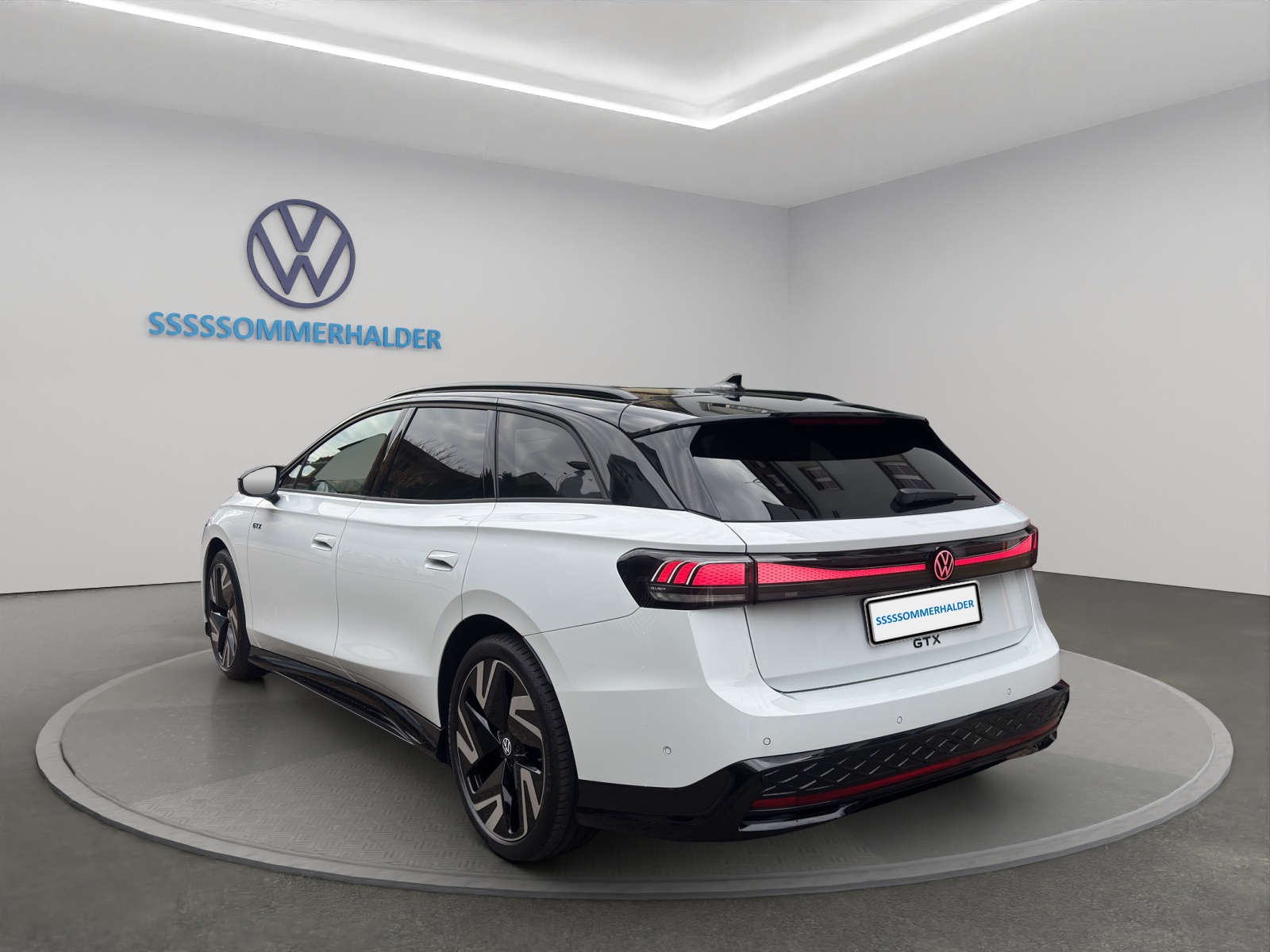 VW ID.7 Tourer GTX 86 kWh GTX United 4 Motion-image-2