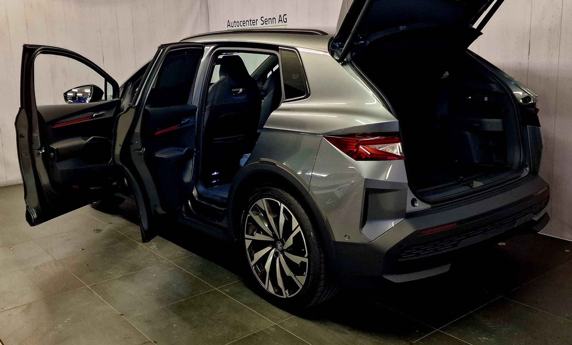 SKODA Elroq 85 Sportline-image-18