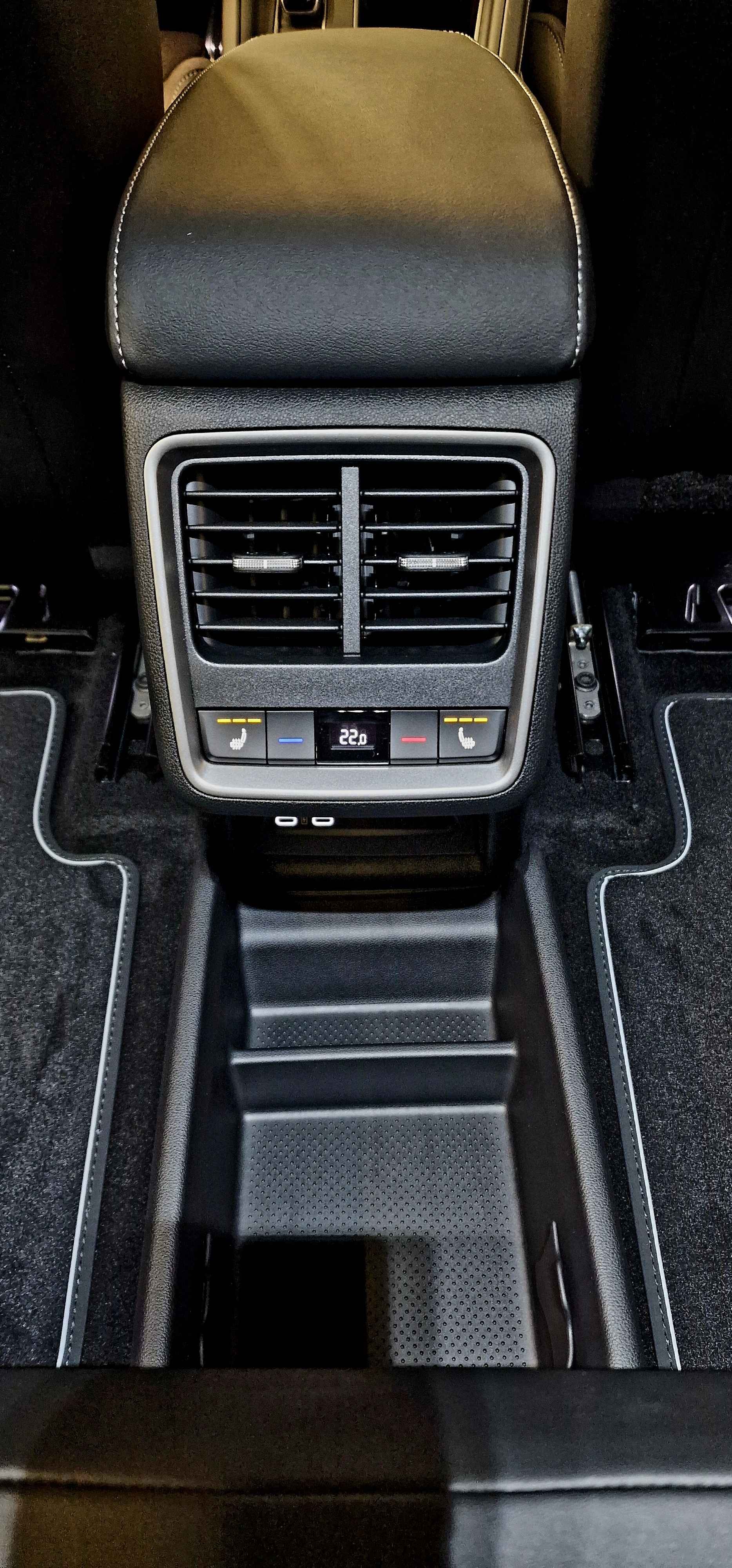 SKODA Elroq 85 Sportline-image-16
