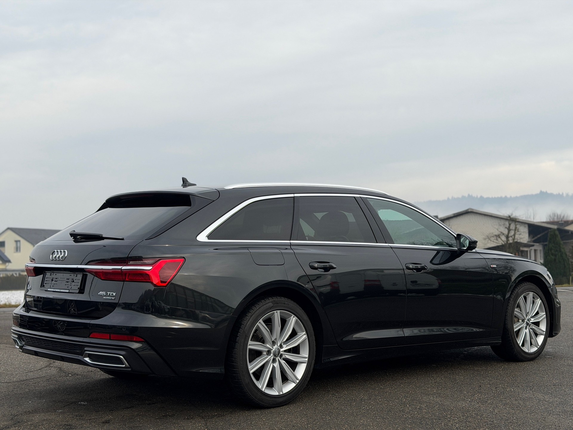 AUDI A6 Avant 45 TDI quattro tiptronic-image-3