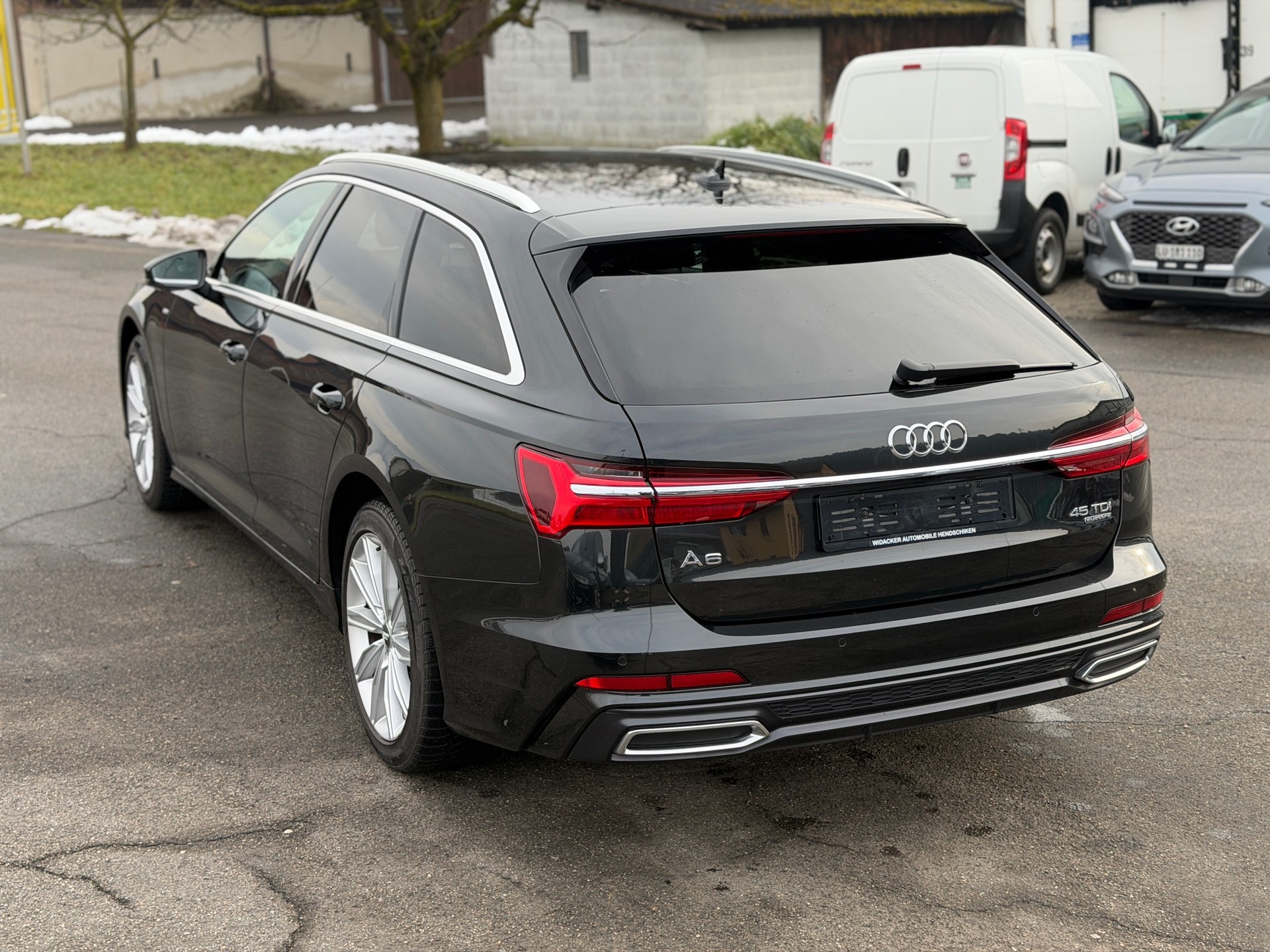 AUDI A6 Avant 45 TDI quattro tiptronic-image-15