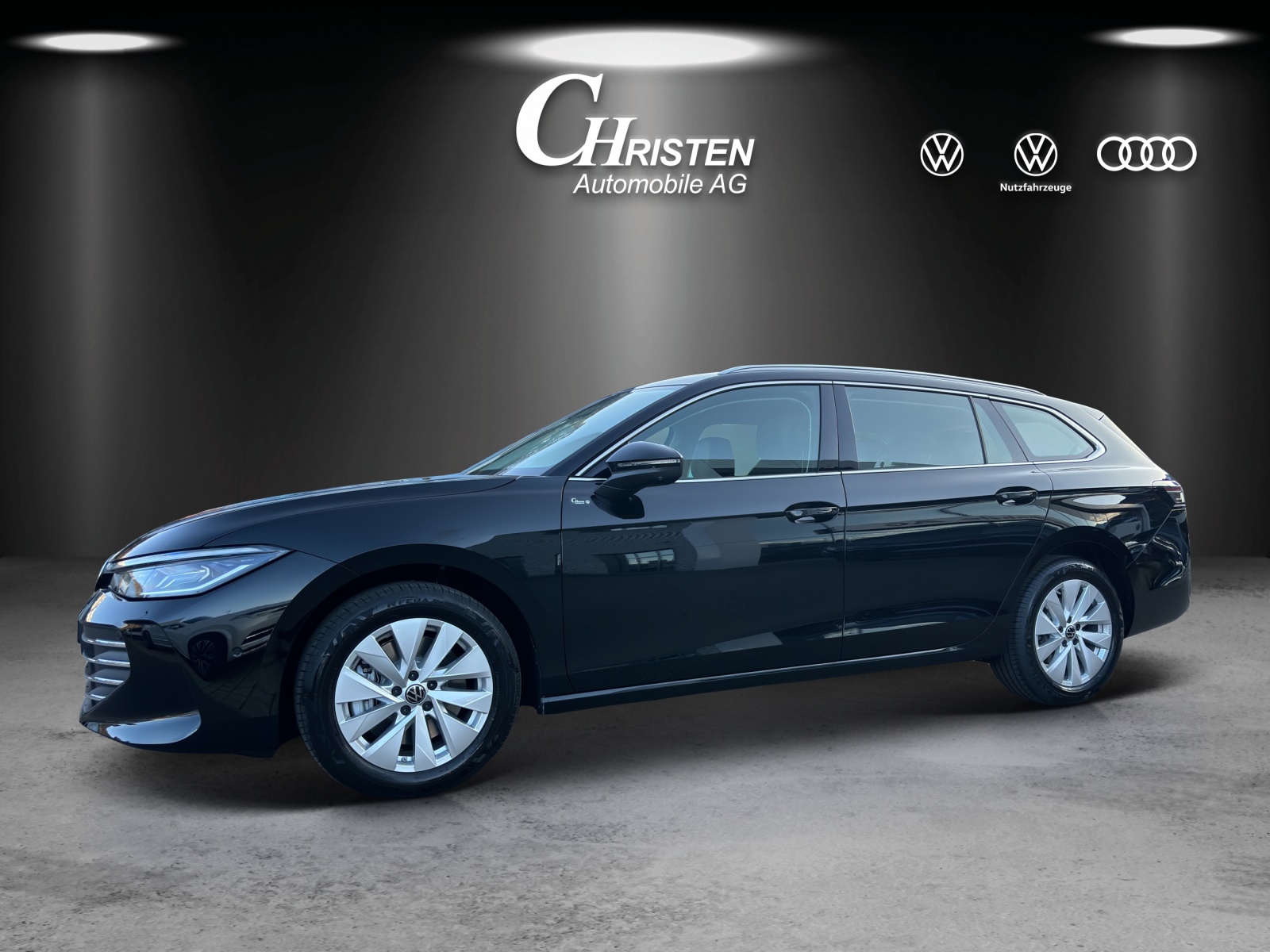 VW Passat Variant 2.0 TDI evo Business 4 Motion DSG-image-0
