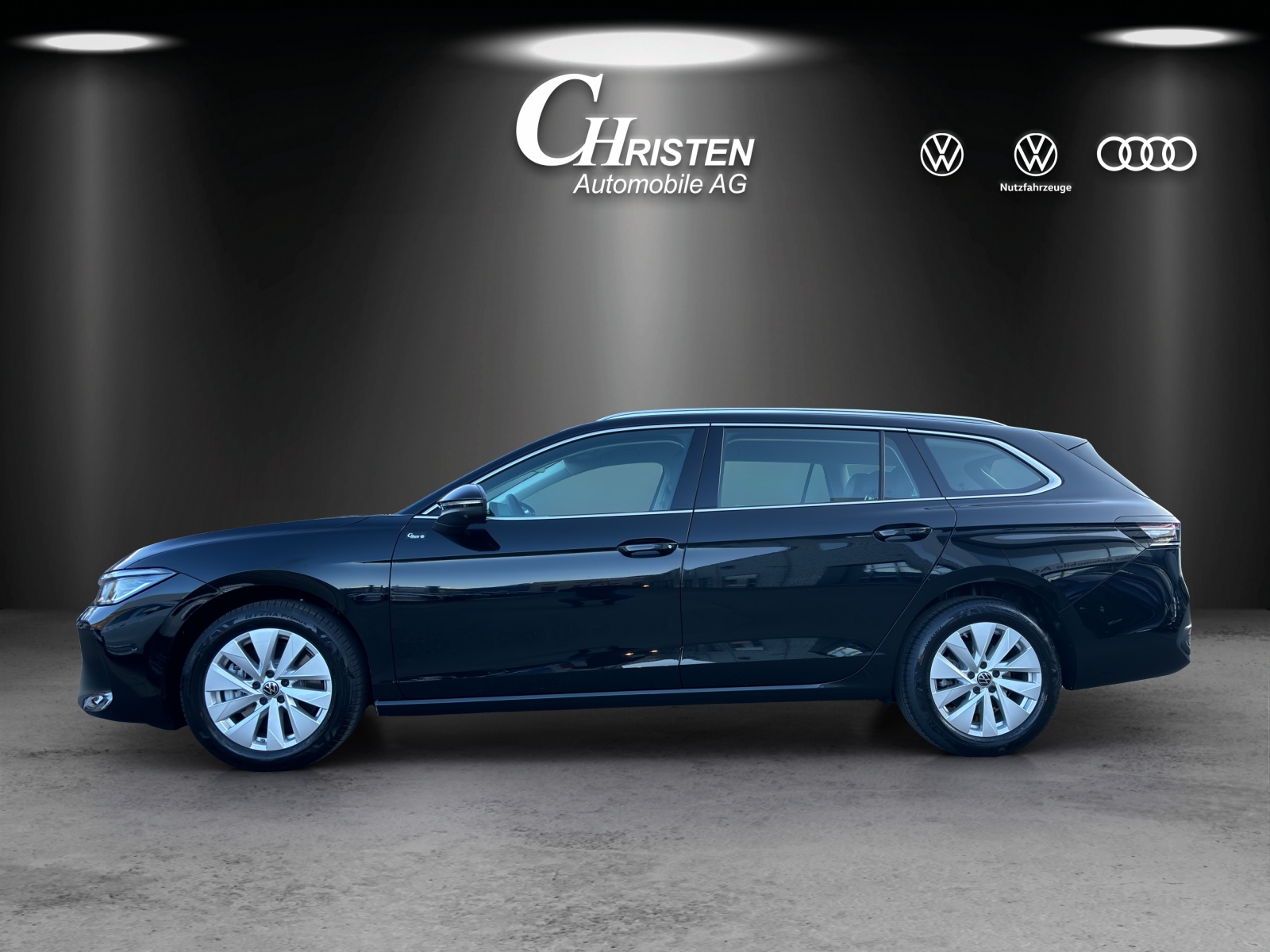 VW Passat Variant 2.0 TDI evo Business 4 Motion DSG-image-1