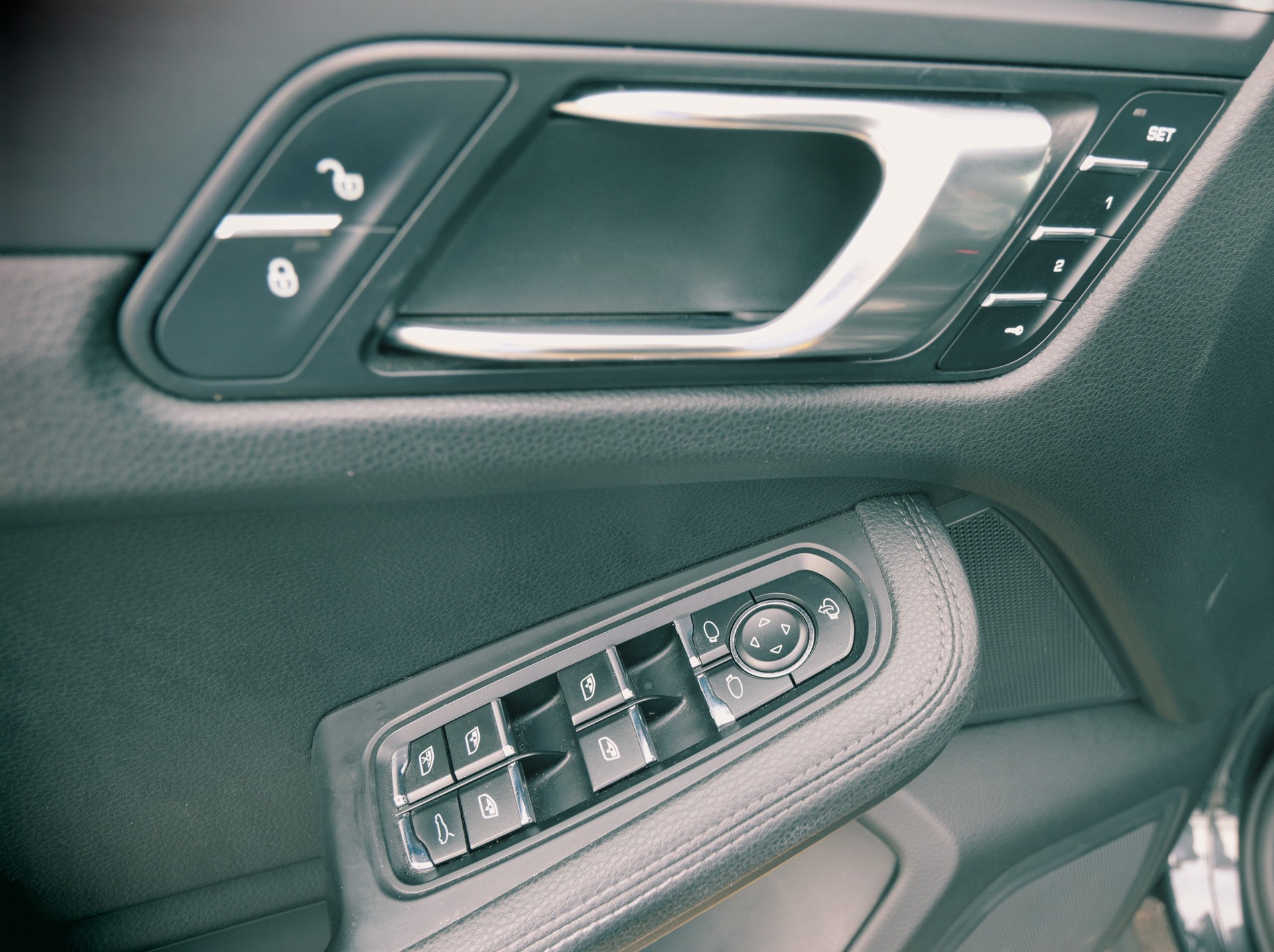 PORSCHE Macan PDK-image-21