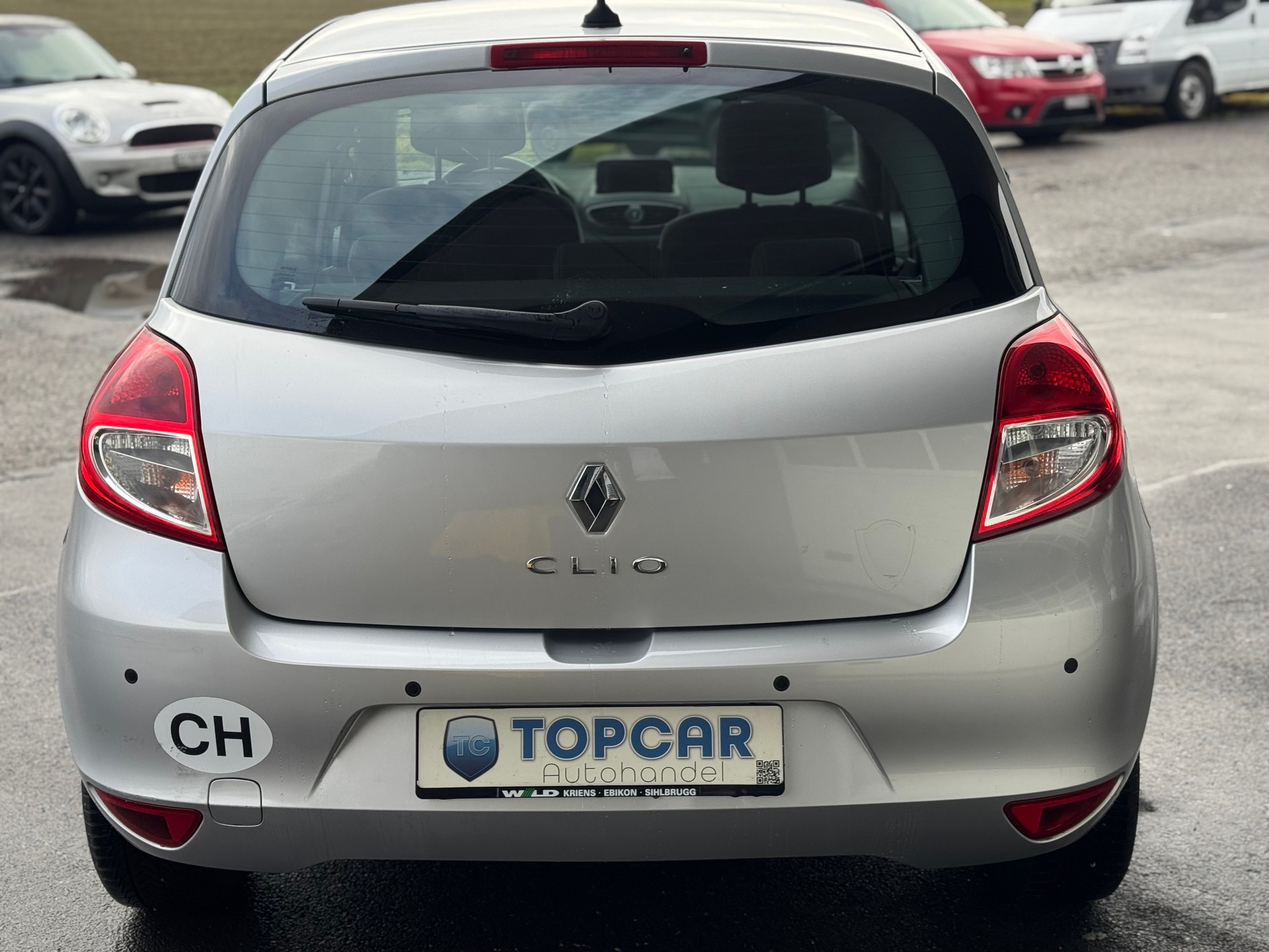 RENAULT Clio 1.6 16V Exception Automatic-image-4